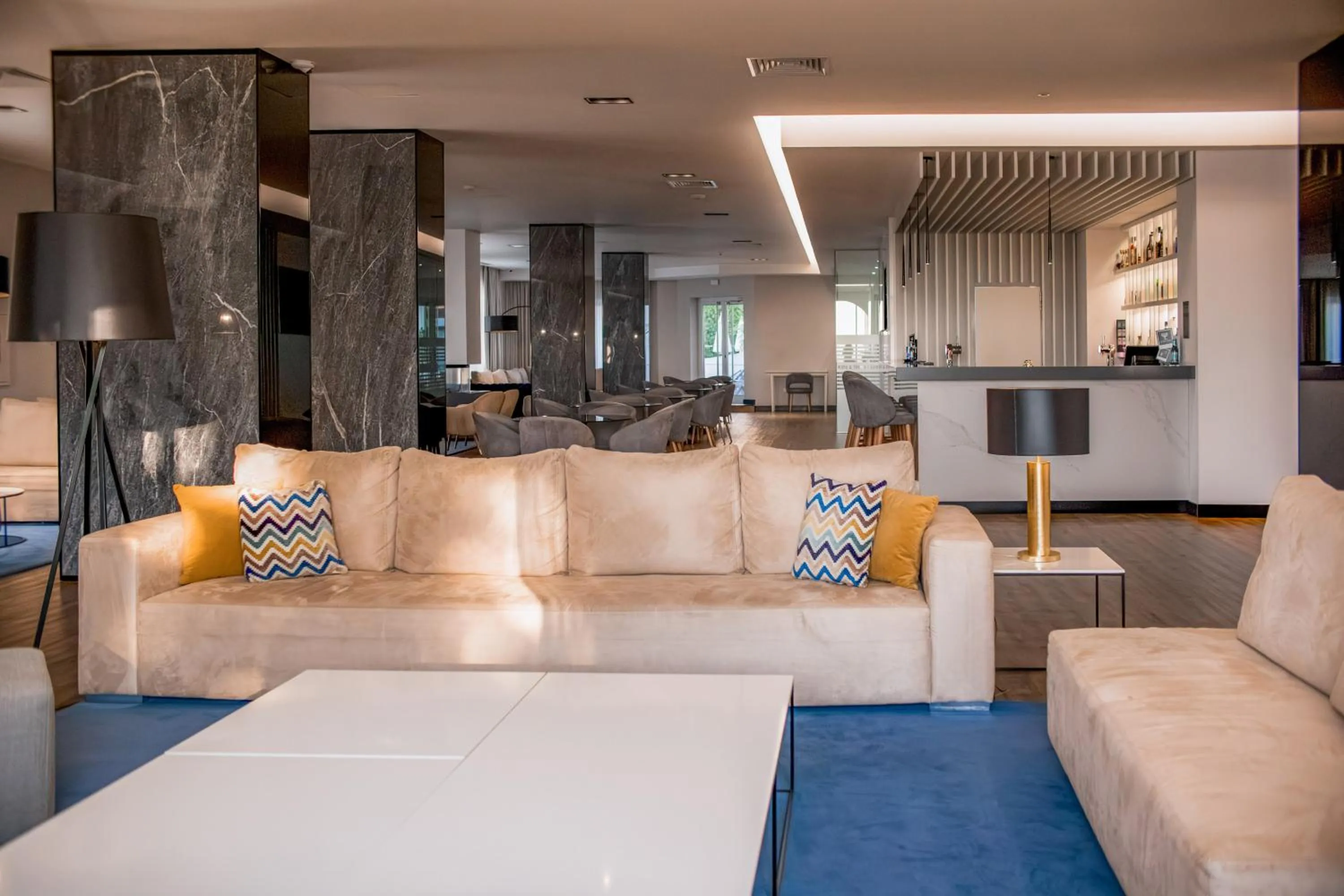 Lobby or reception in Hotel Covilhã Dona Maria Affiliated by Meliá