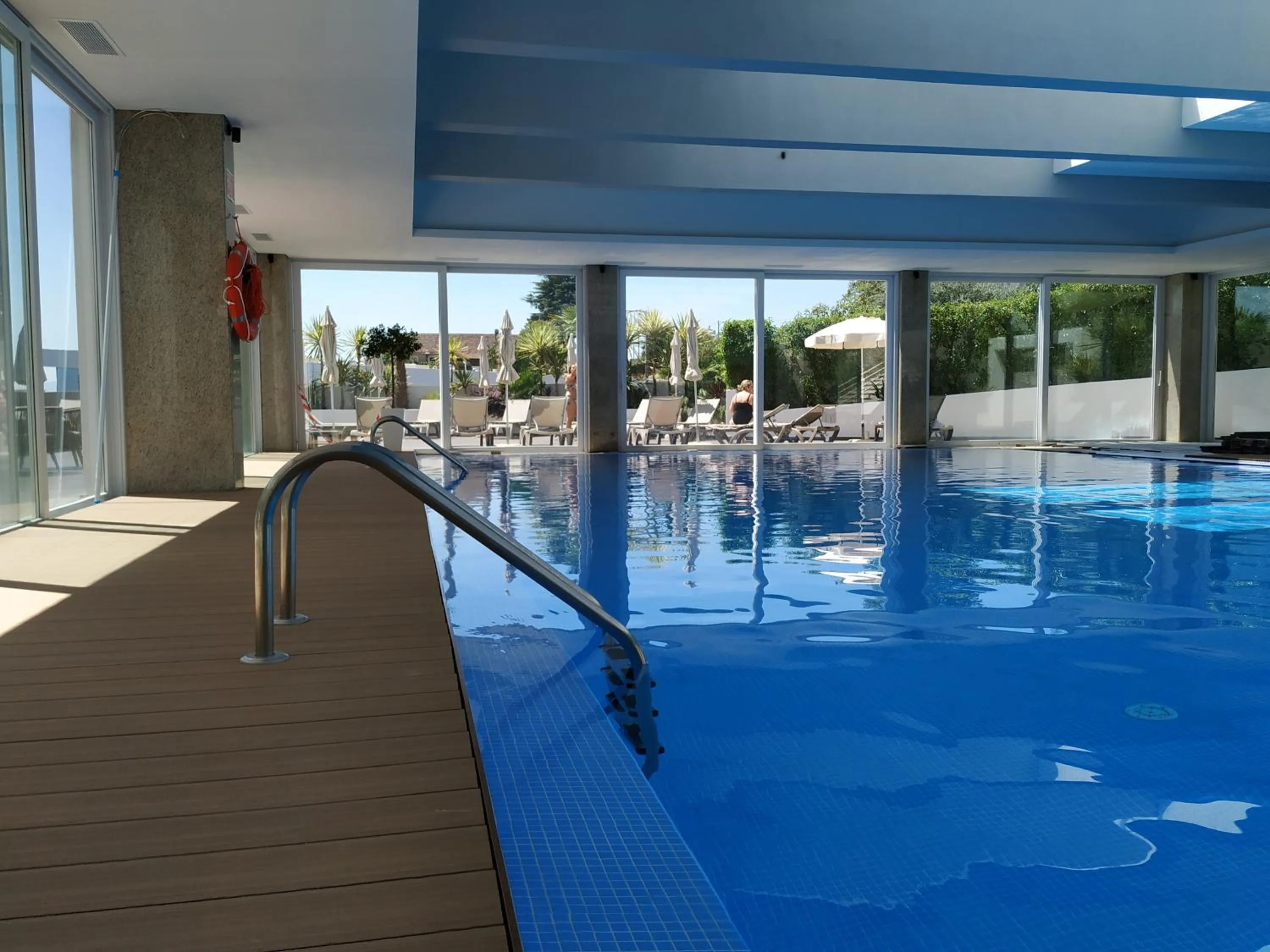 Swimming pool in Hotel Covilhã Dona Maria Affiliated by Meliá