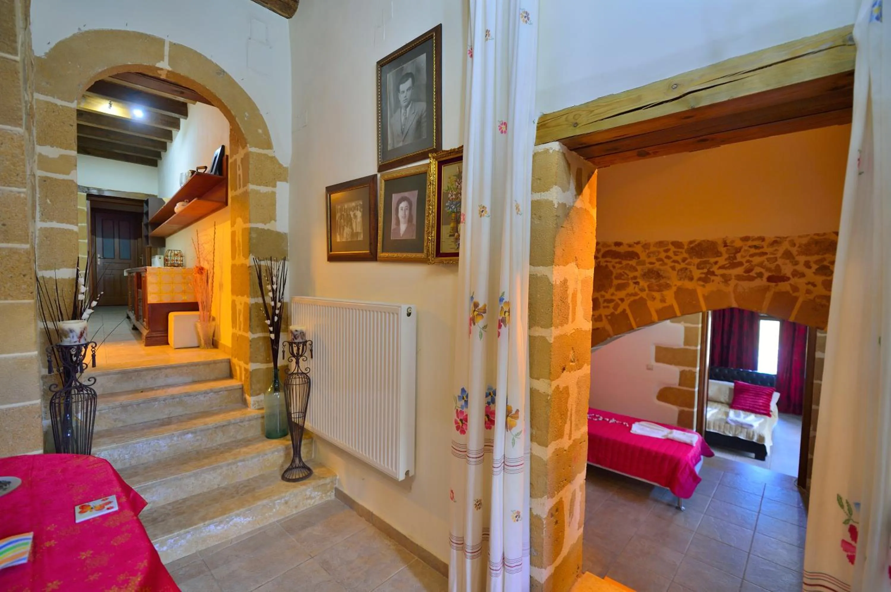 Day, Bed in Maria Villas