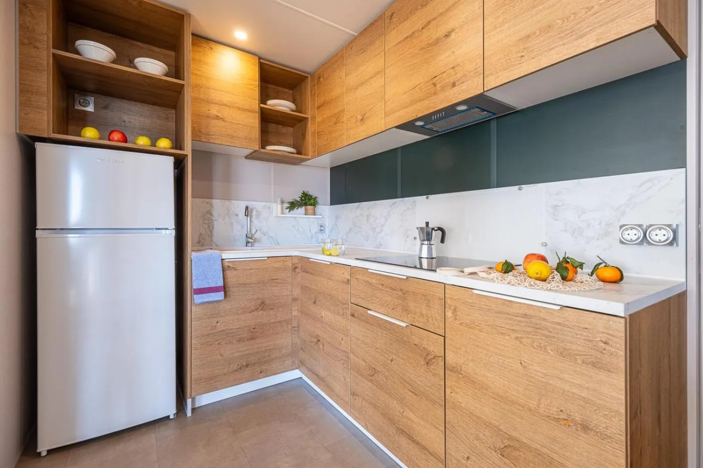 Kitchen or kitchenette in Camping Estival Torre de la Mora