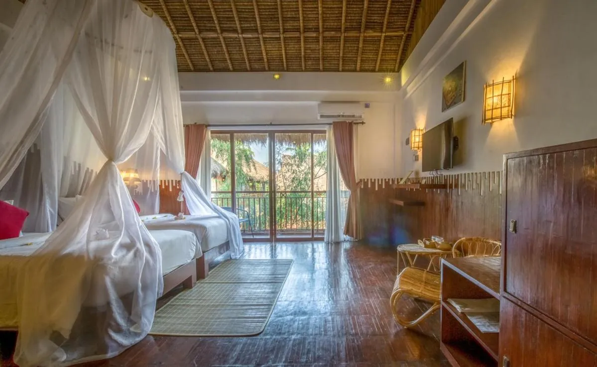 Photo of the whole room, Bed in Karang Lila Bhuana Ubud