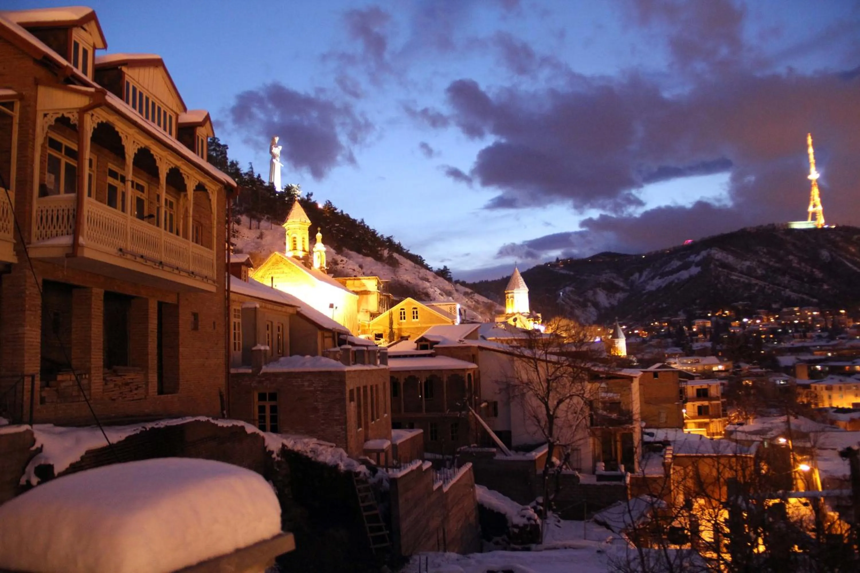 Balcony/Terrace in Hotel at Gomi 19