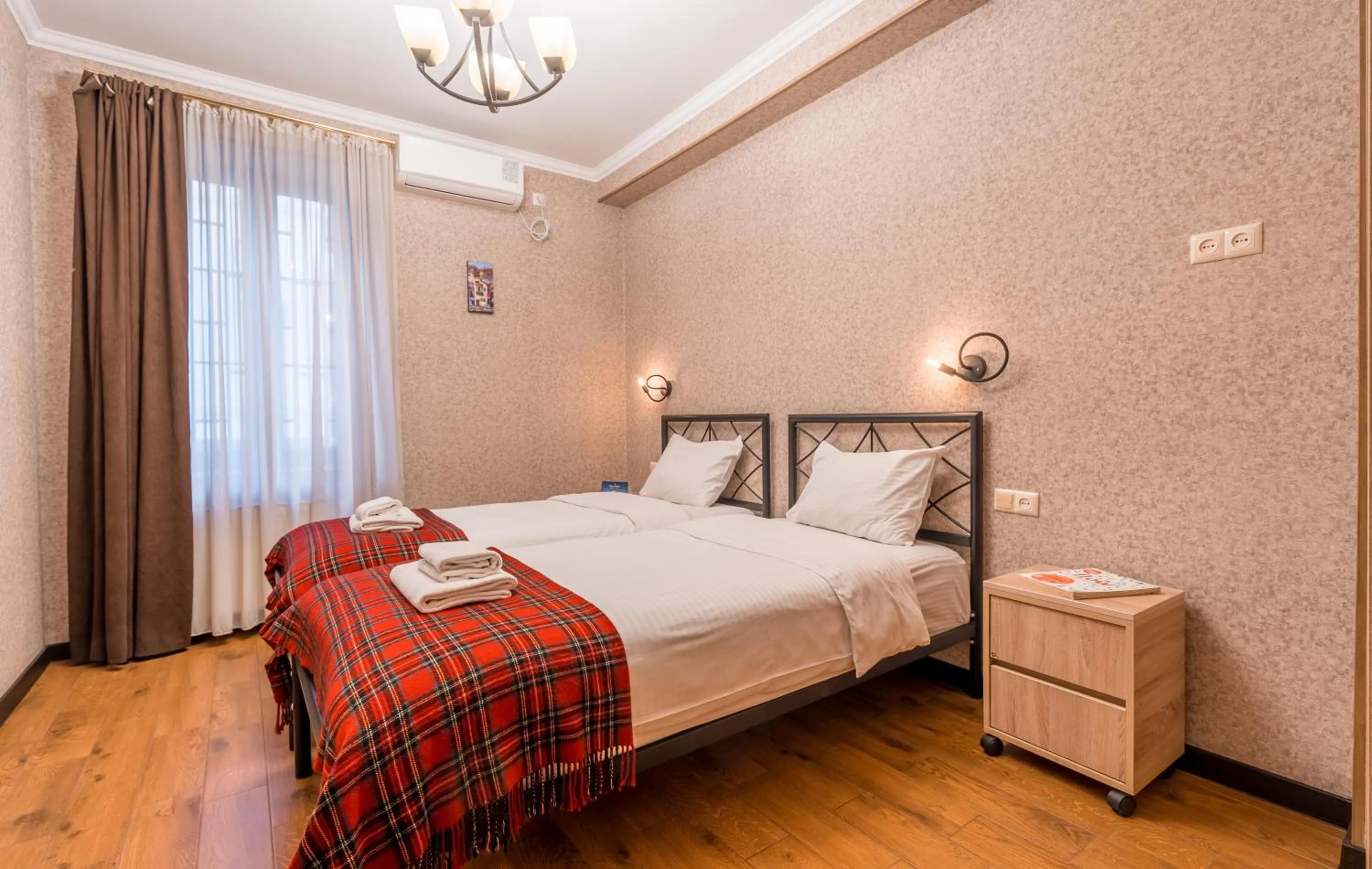 Photo of the whole room in Hotel at Gomi 19