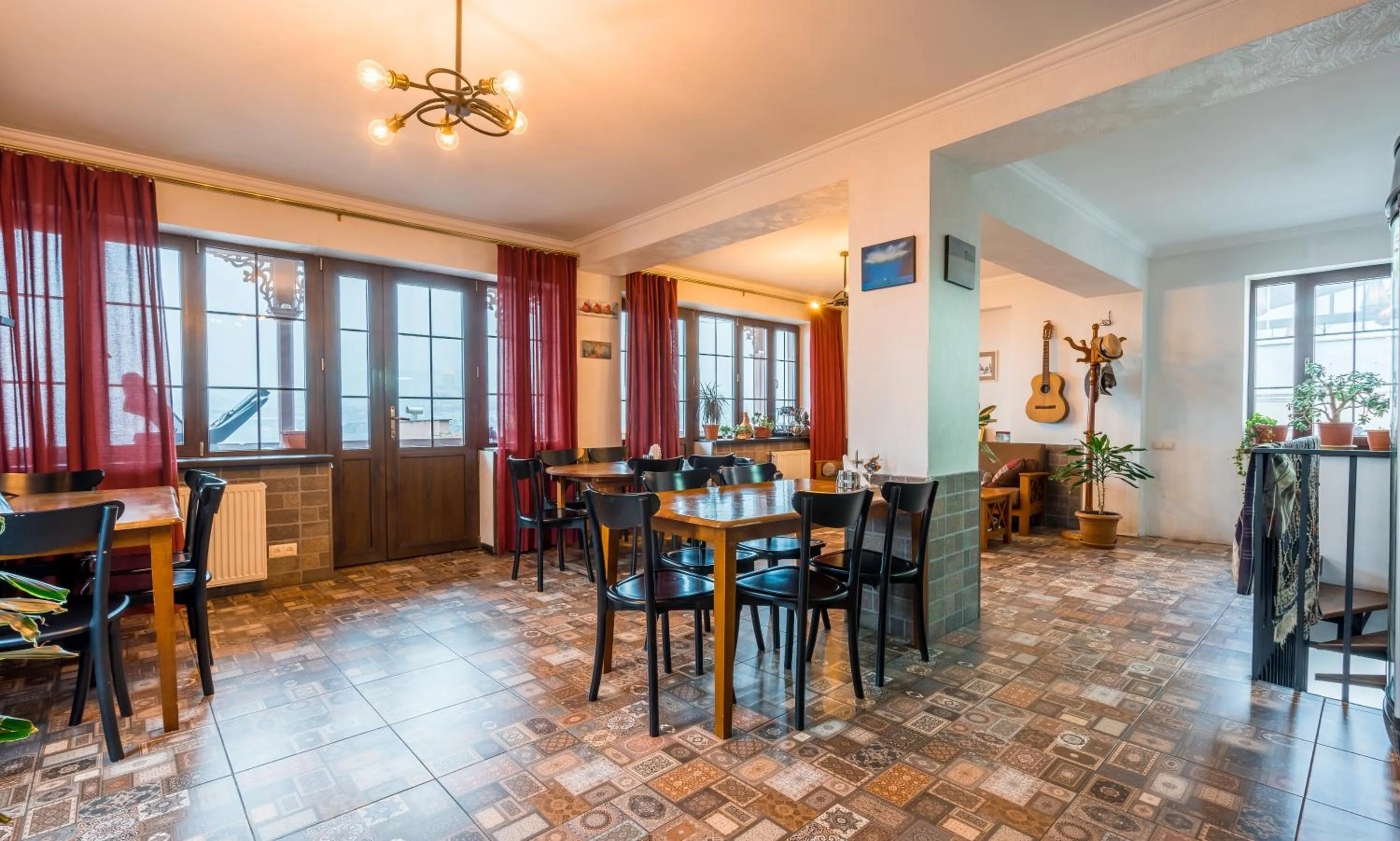 Restaurant/places to eat in Hotel at Gomi 19