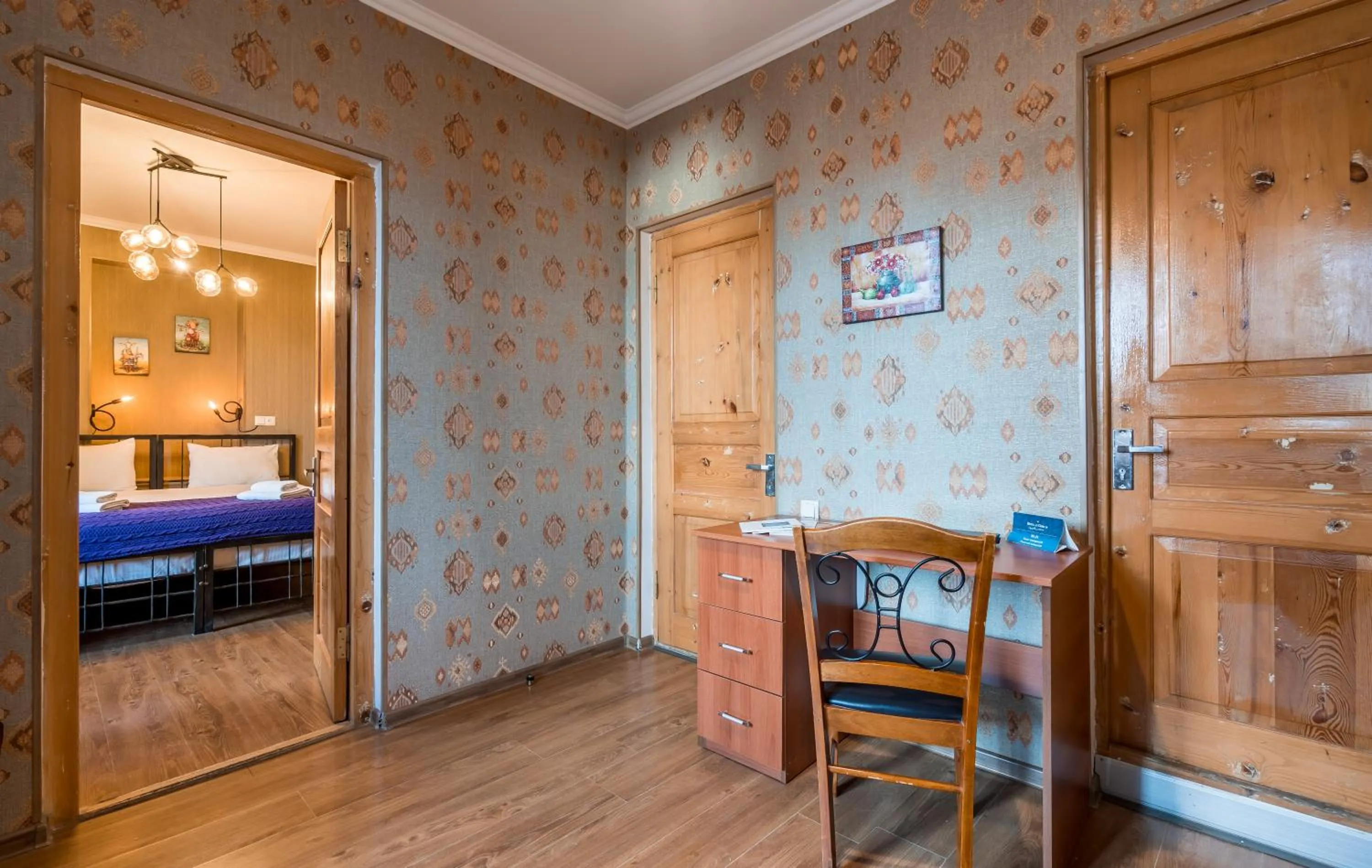 Photo of the whole room in Hotel at Gomi 19