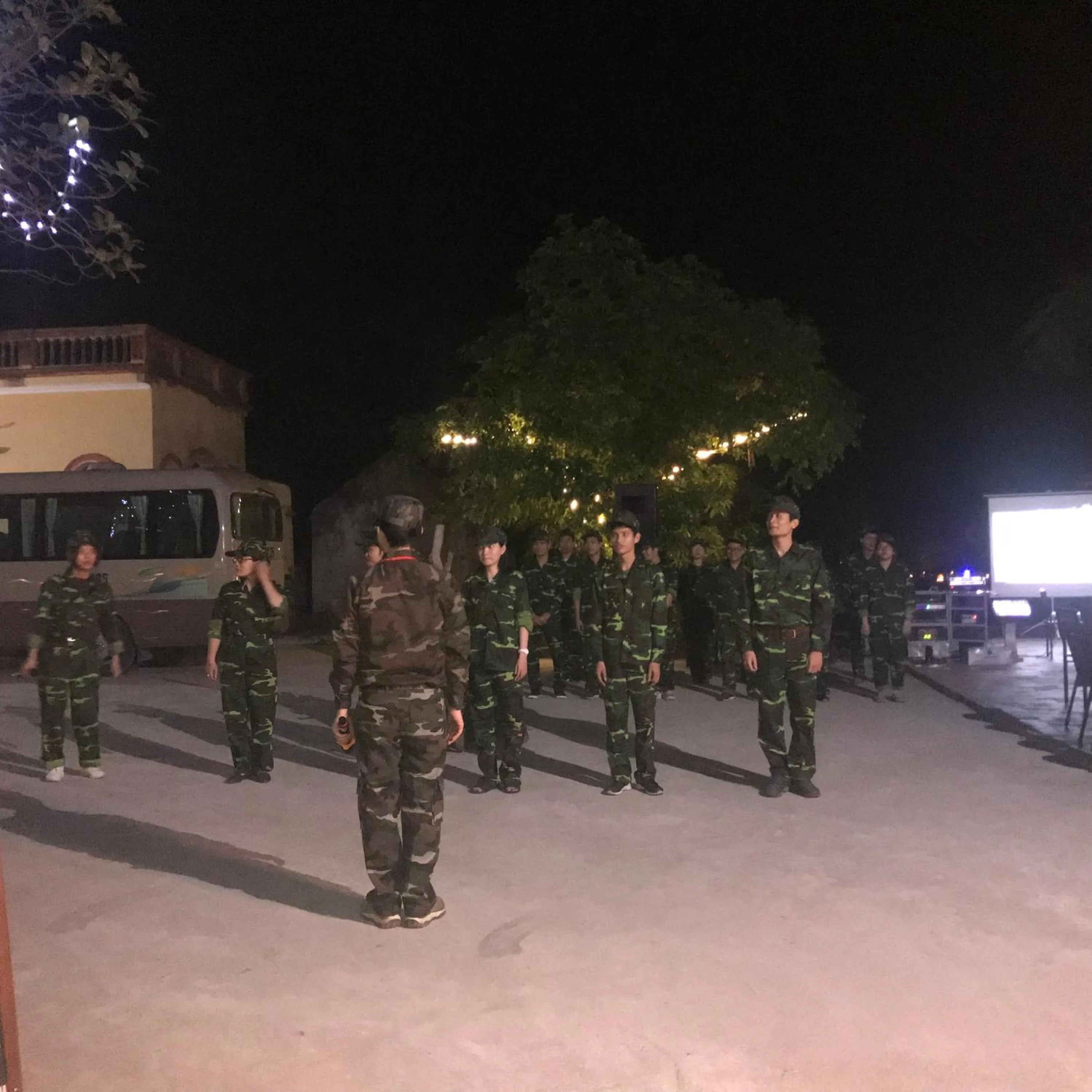 Patio in An Ngoc Tam Coc Bungalow
