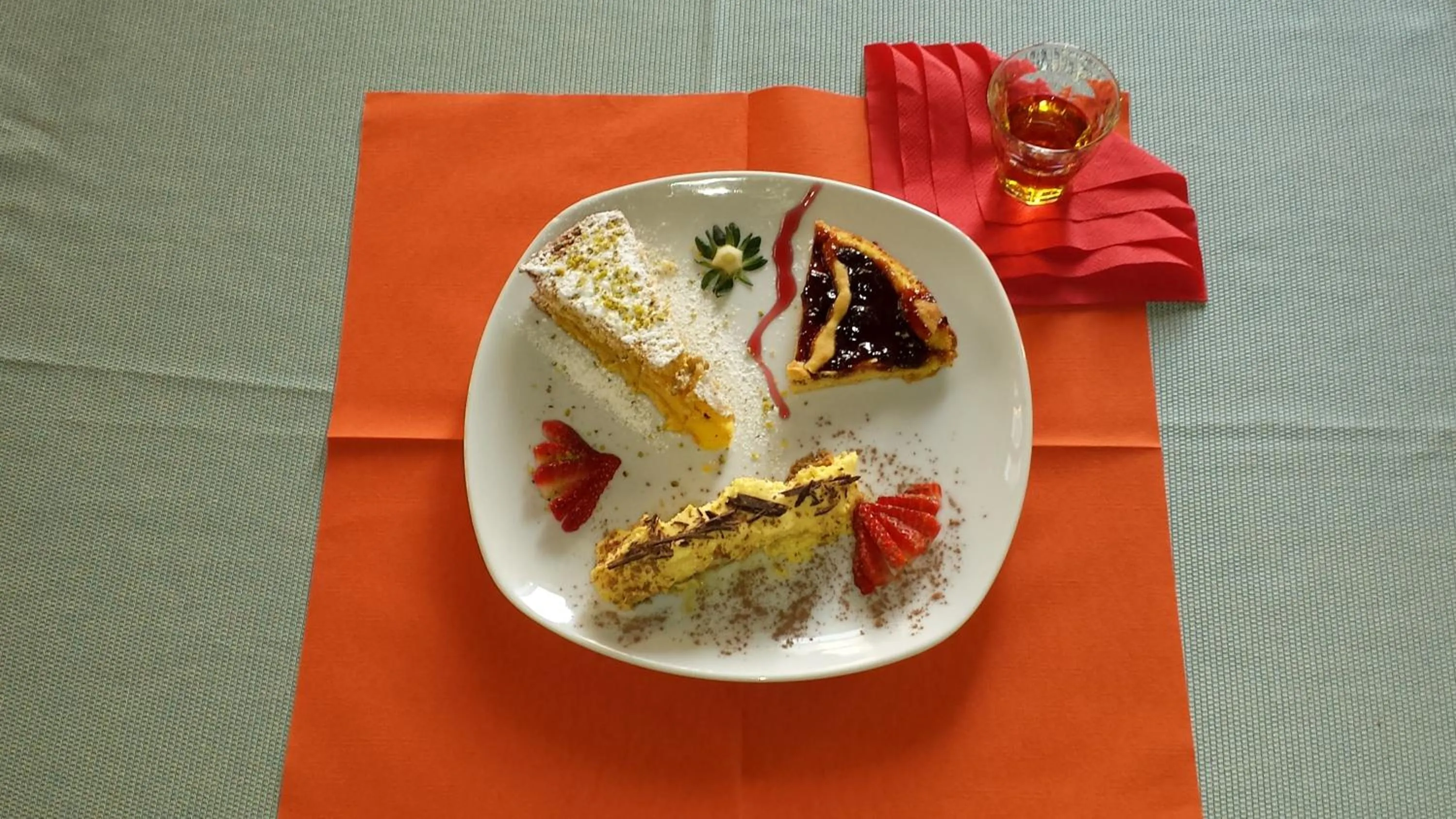 Food close-up in Piccolo Hotel San Valentino