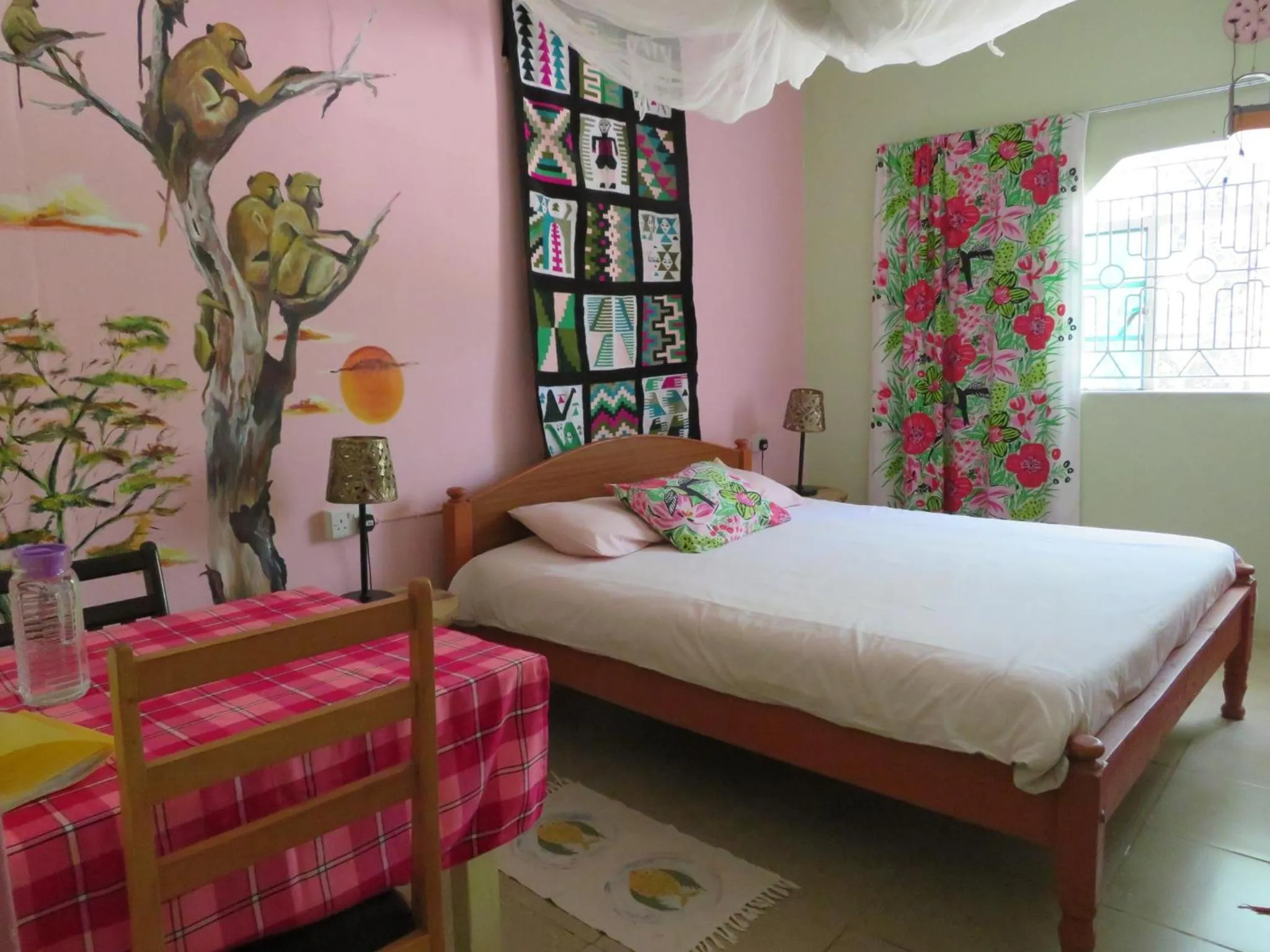 Bed in Aloepark Art Hotel