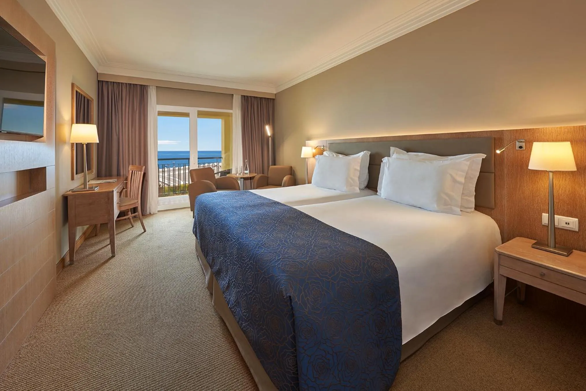 Sea view, Bed in PortoBay Santa Maria - Adults Only