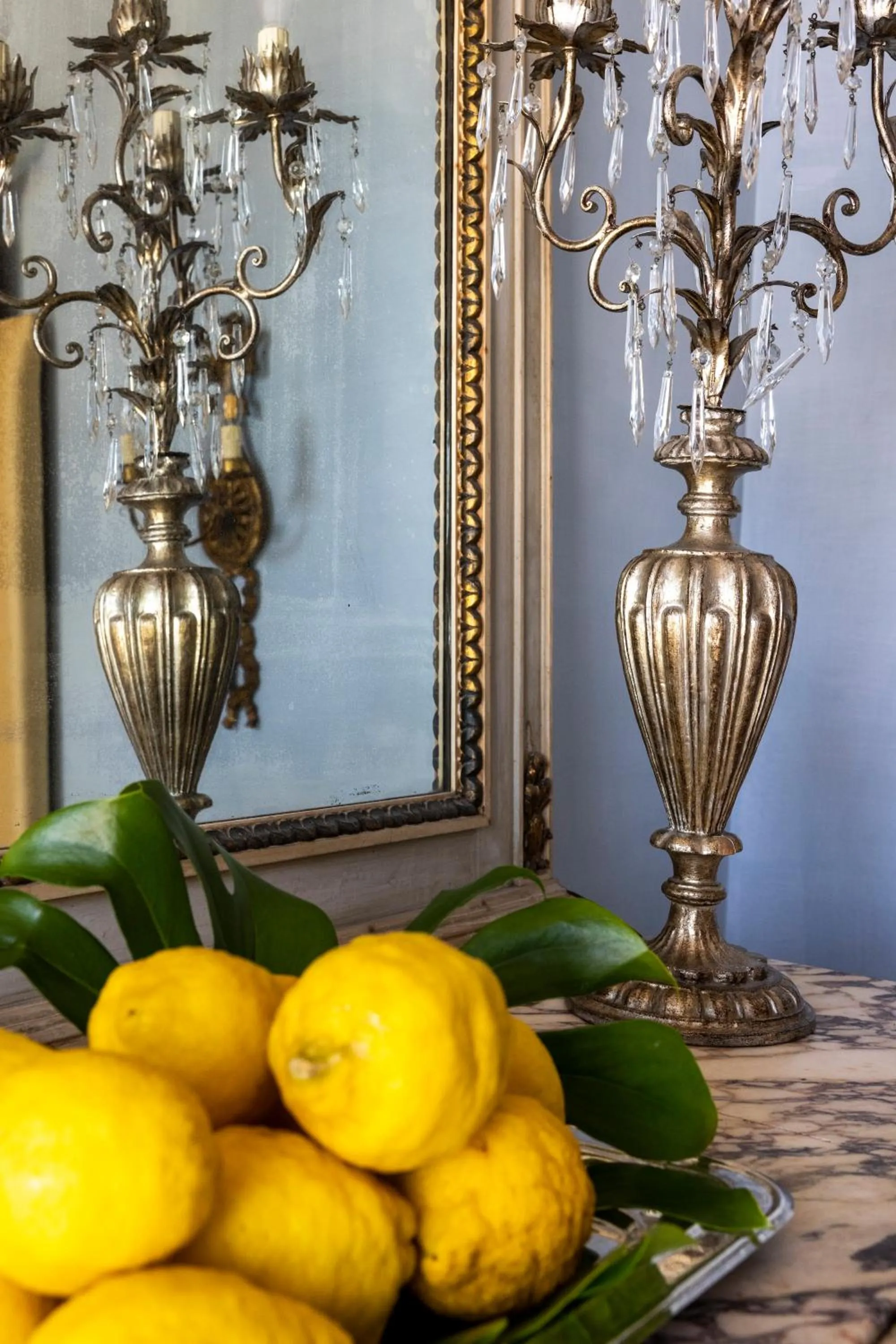 Decorative detail in Villa De Cillis Carafa