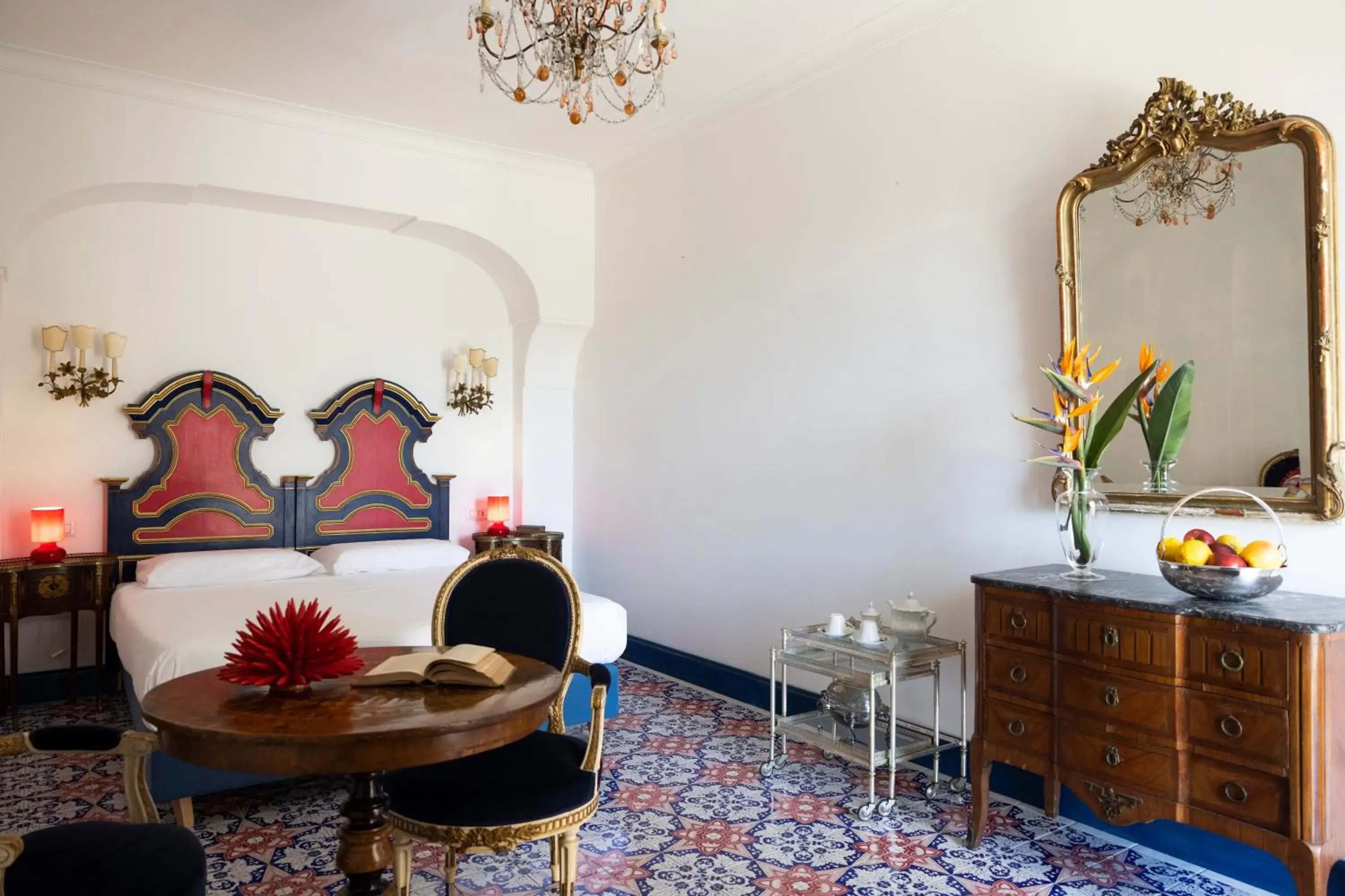 Superior Double or Twin Room with Garden View in Villa De Cillis Carafa Superior Double or Twin Room with Garden View in Villa De Cillis Carafa