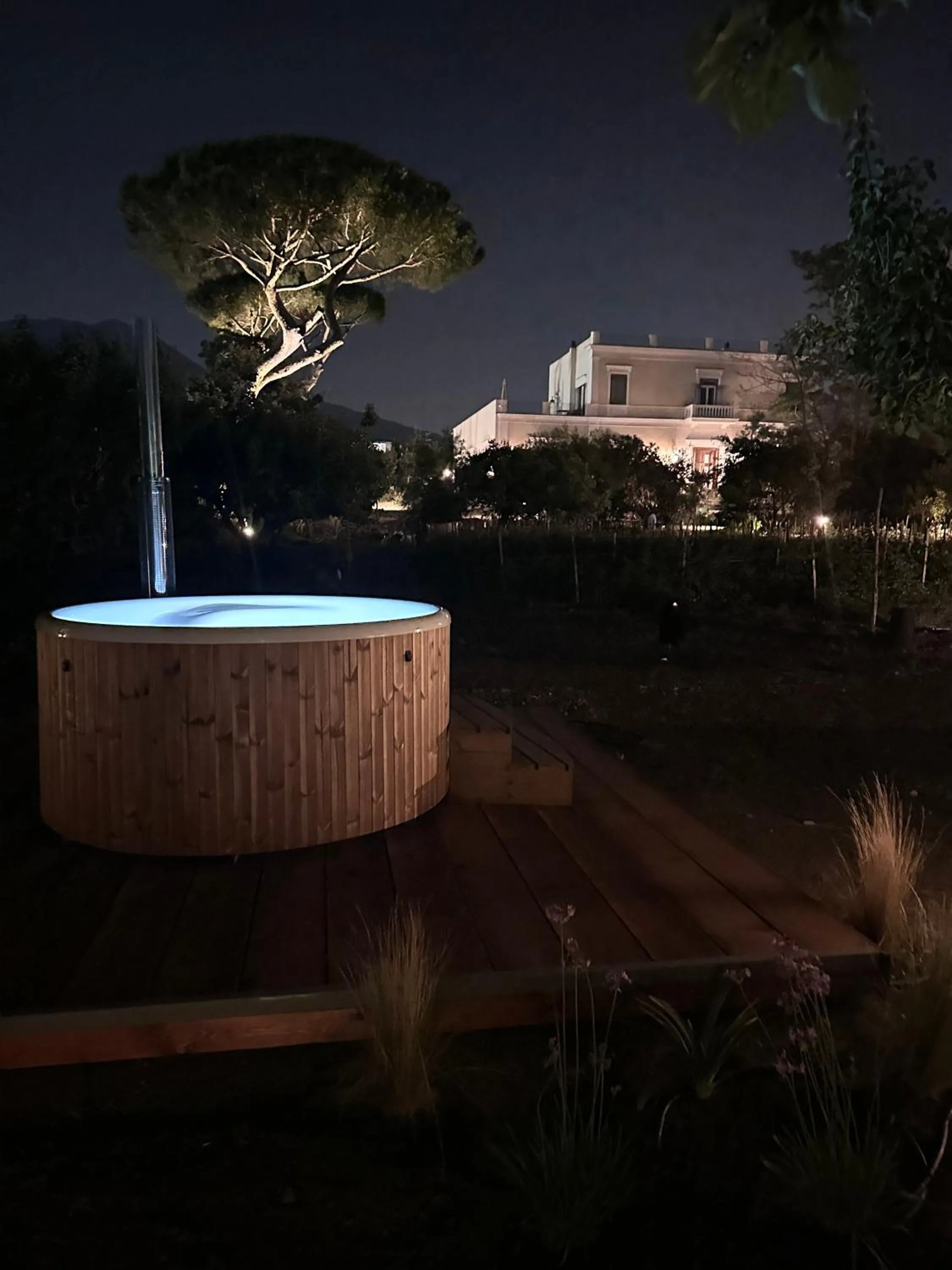 Hot Tub in Villa De Cillis Carafa