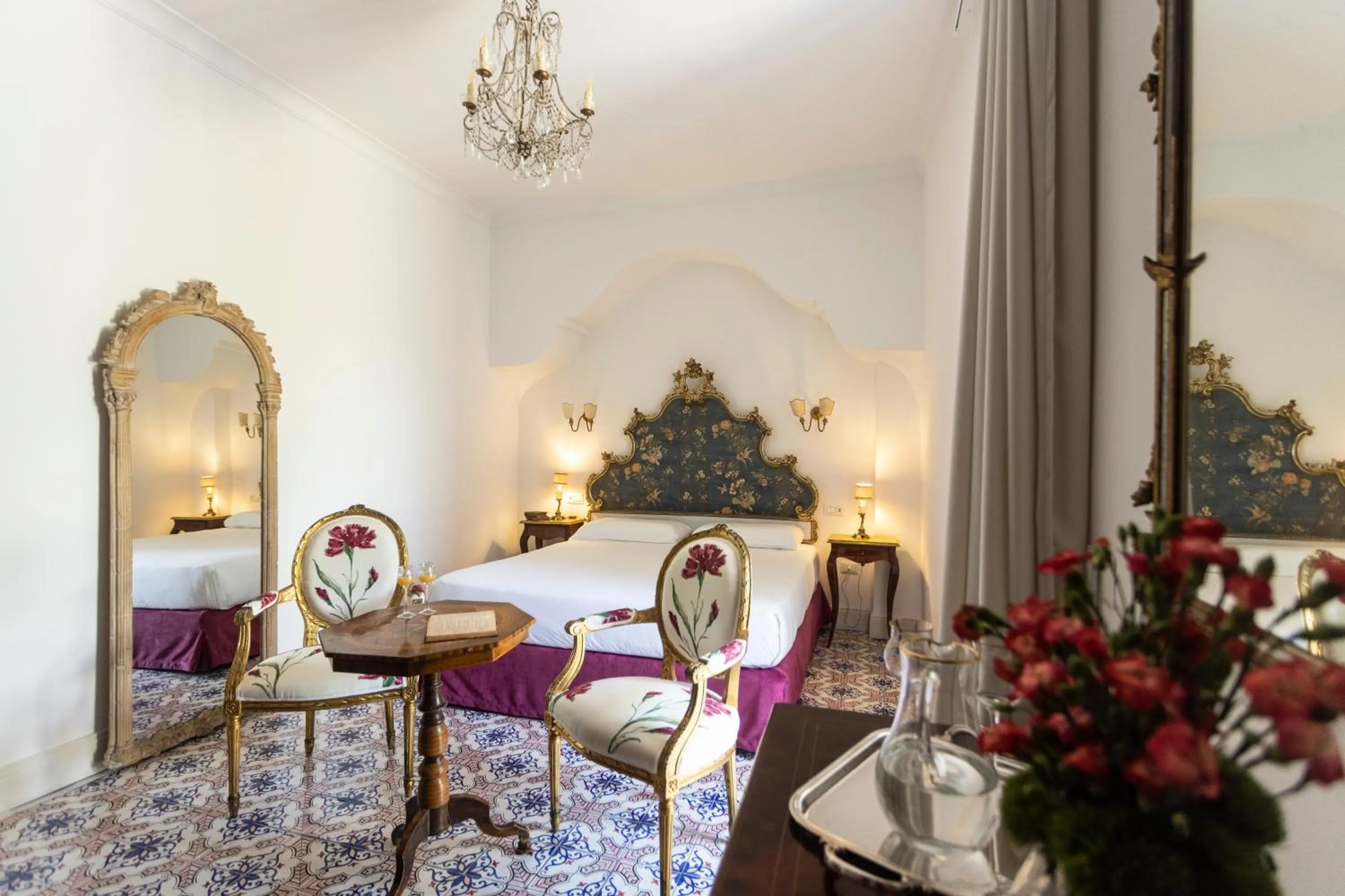 Bedroom, Bed in Villa De Cillis Carafa