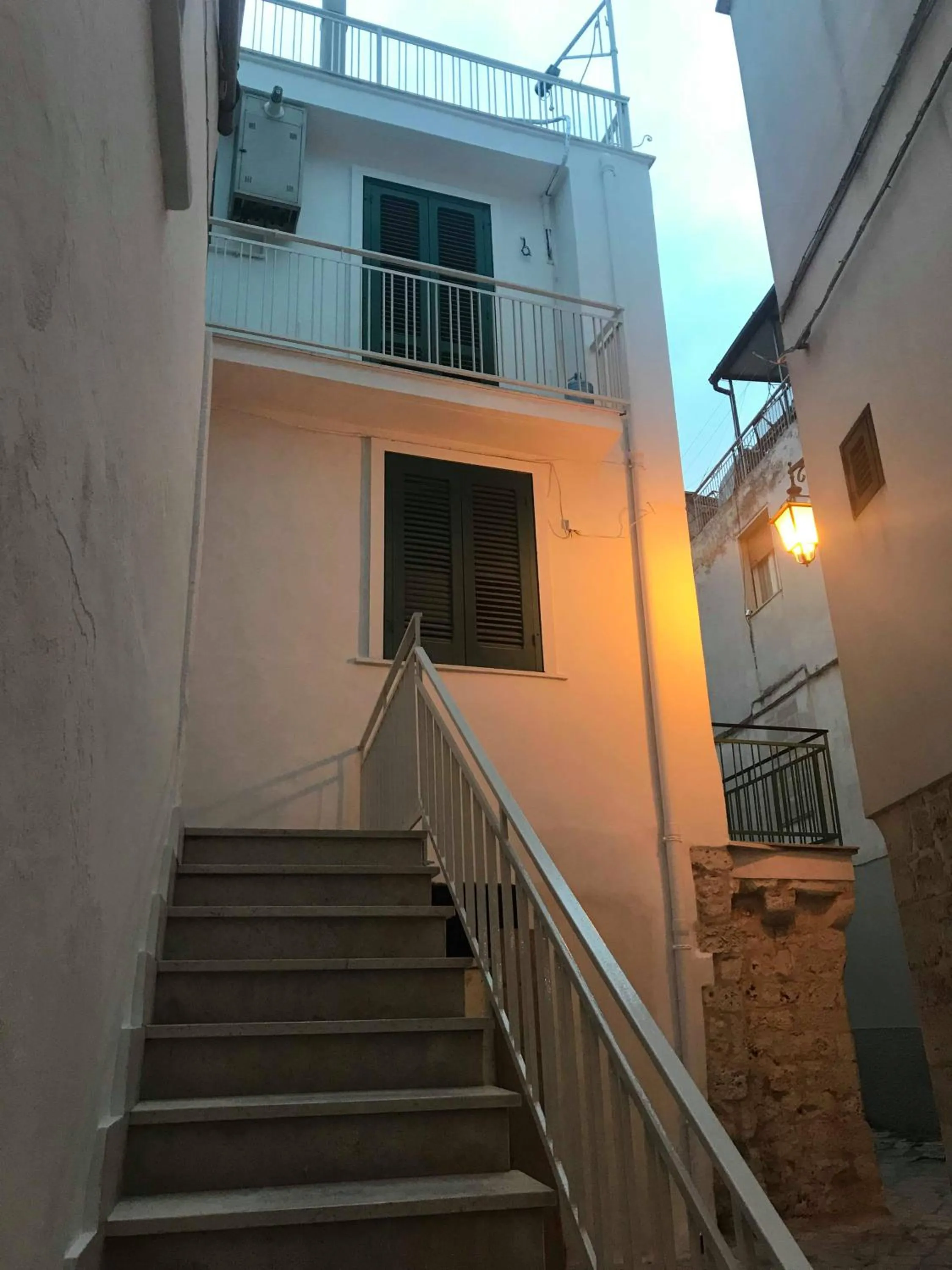 Property building in Suite & Relax