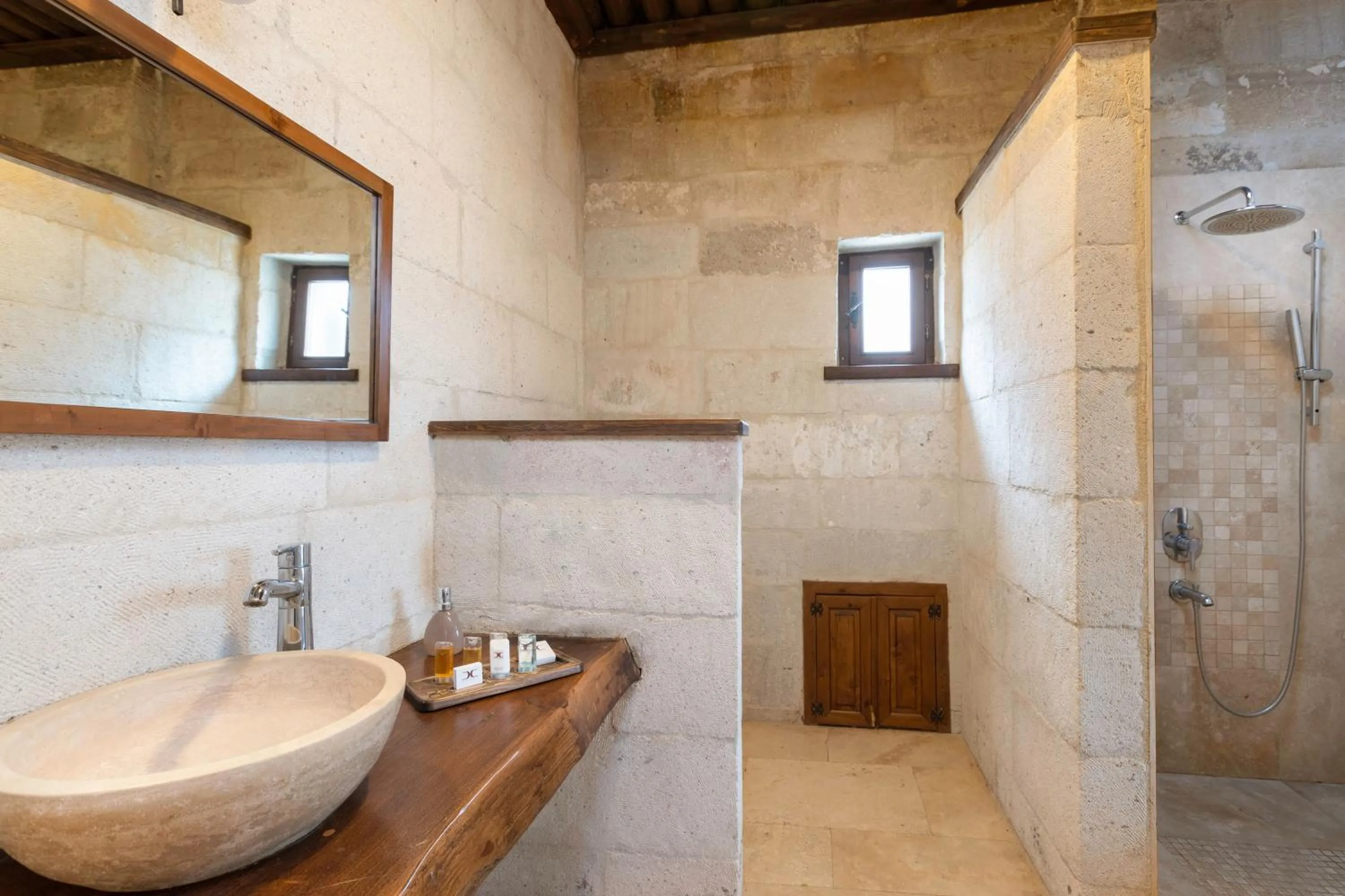 Toilet in Doors Of Cappadocia Special Cave Hotel
