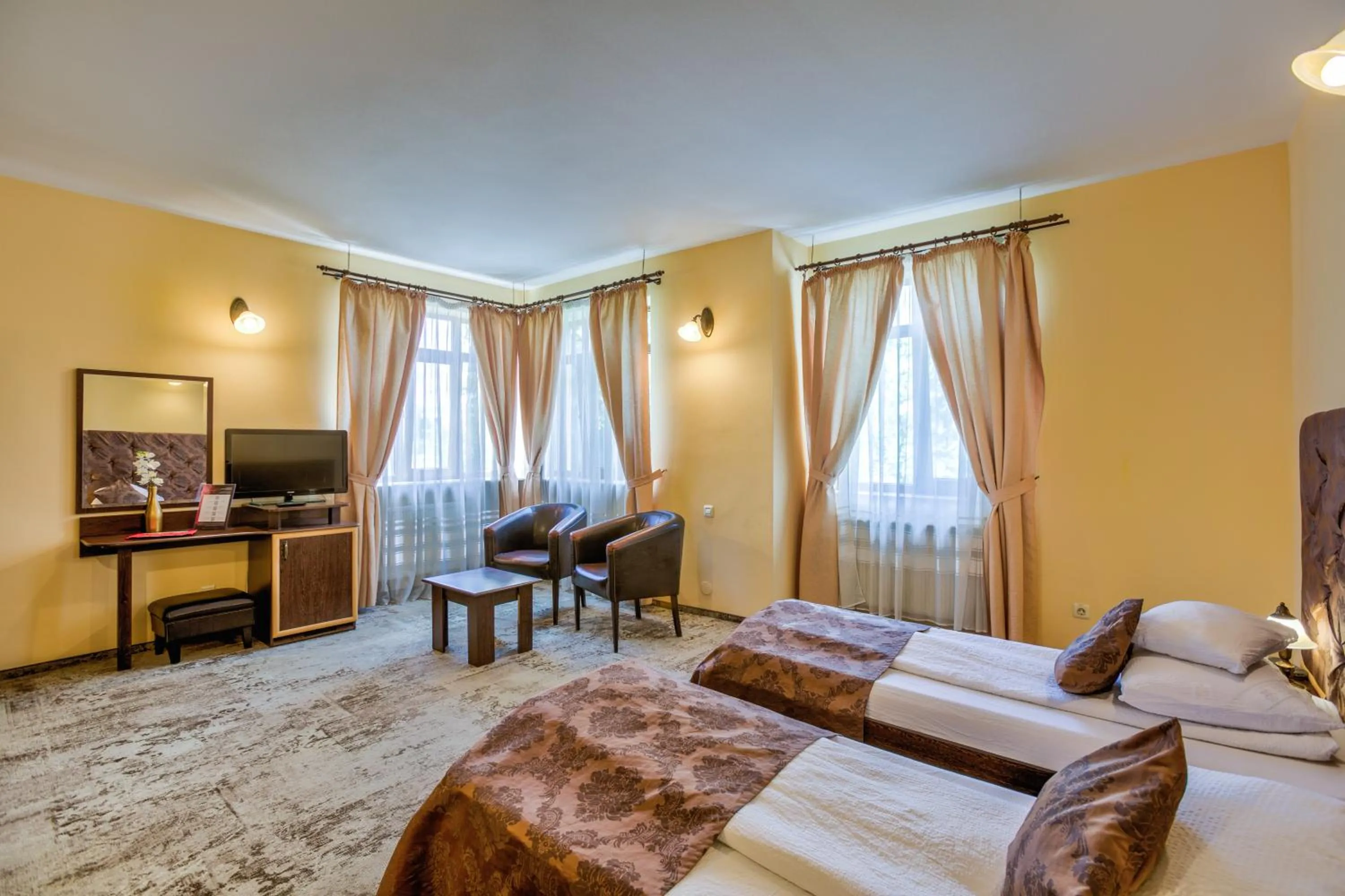 Bedroom, Bed in Pensiunea Ambient