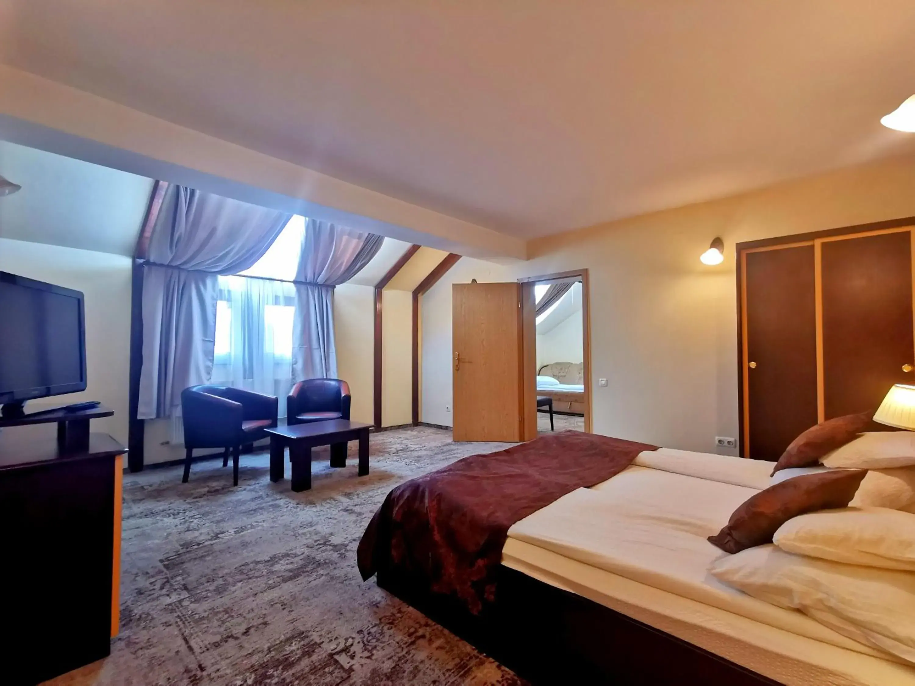 Suite in Pensiunea Ambient Suite in Pensiunea Ambient