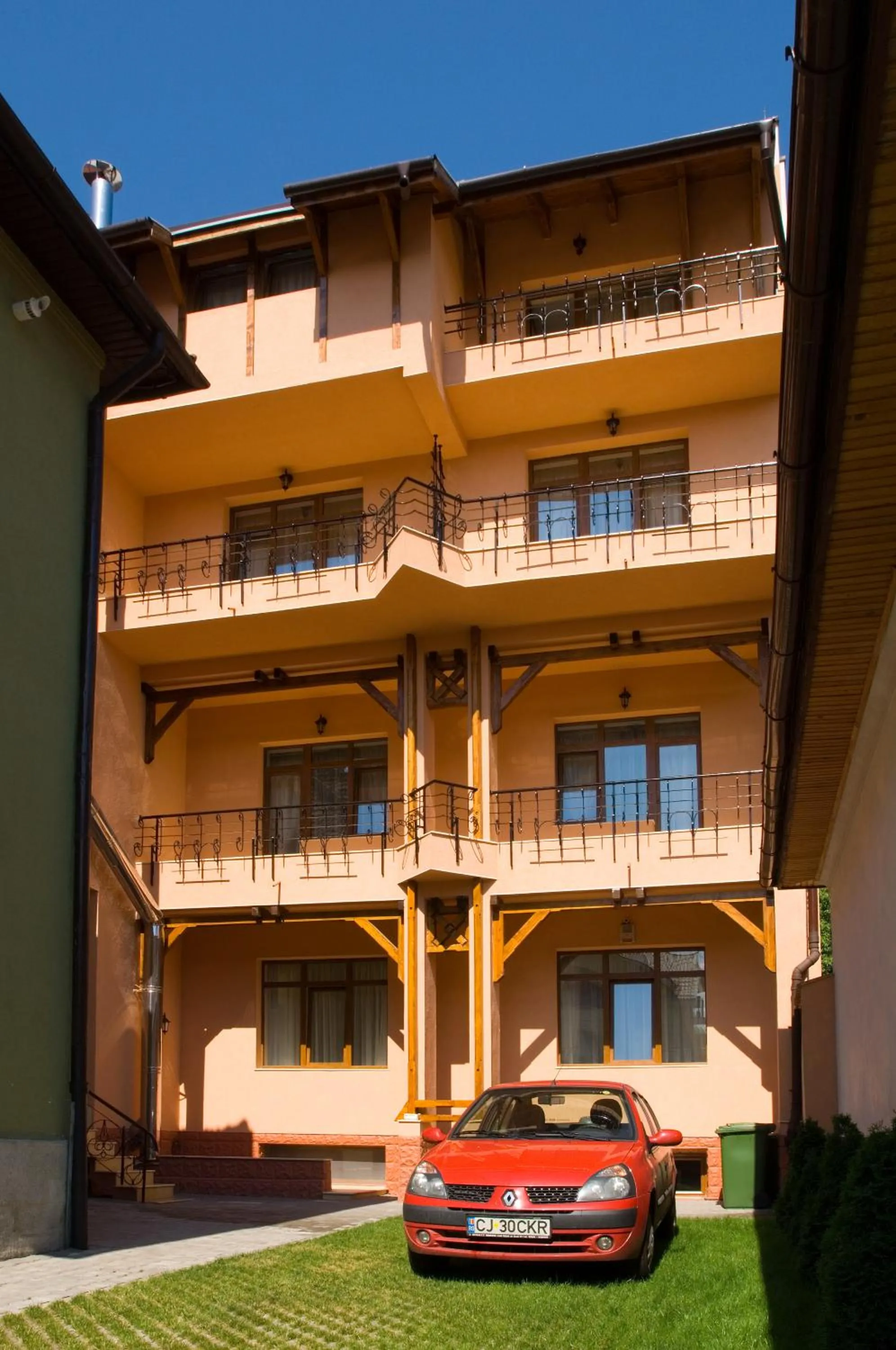 Facade/entrance in Pensiunea Ambient