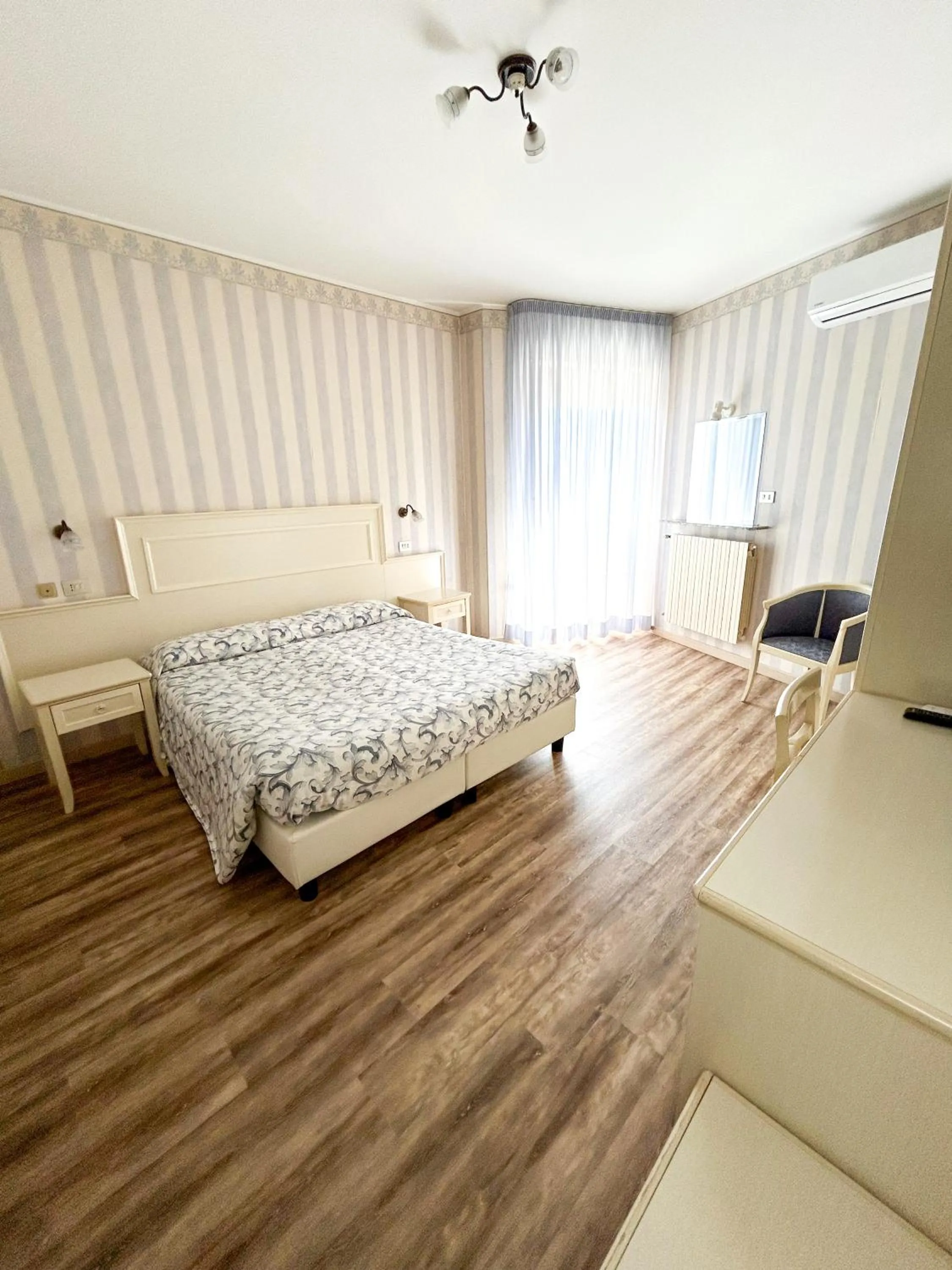 Double or Twin Room - single occupancy in Hotel Riviera