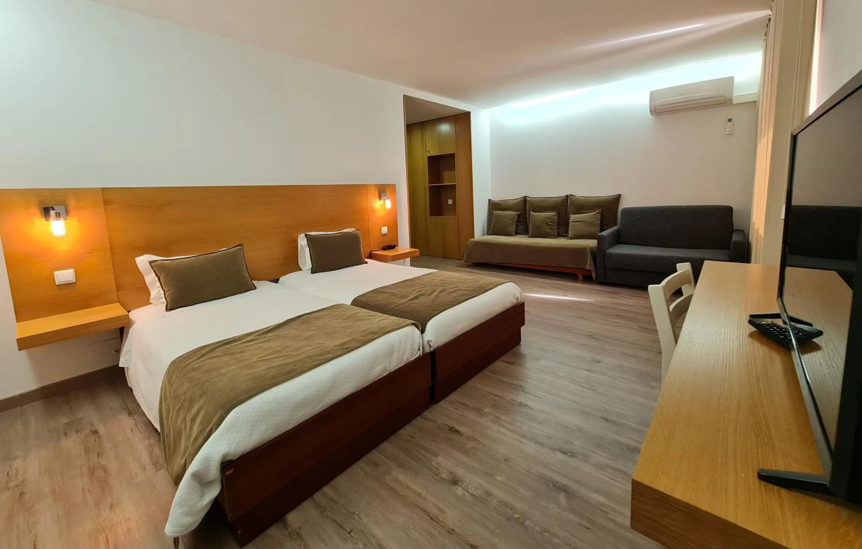 Bedroom, Bed in Hotel Eden