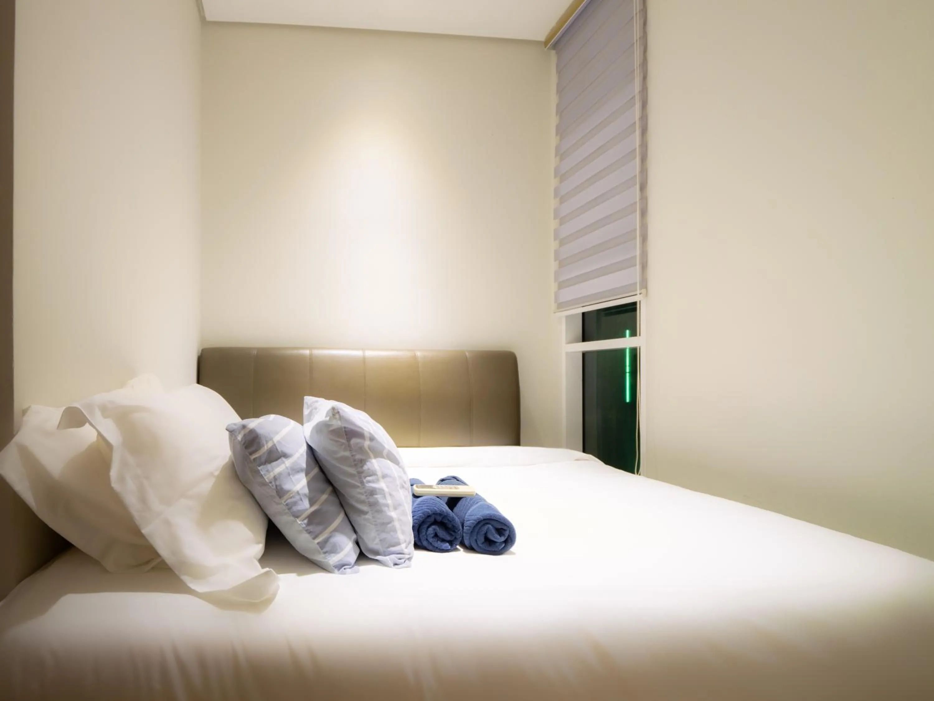 Bedroom, Bed in Soho Suites KLCC by Alucard's Cat