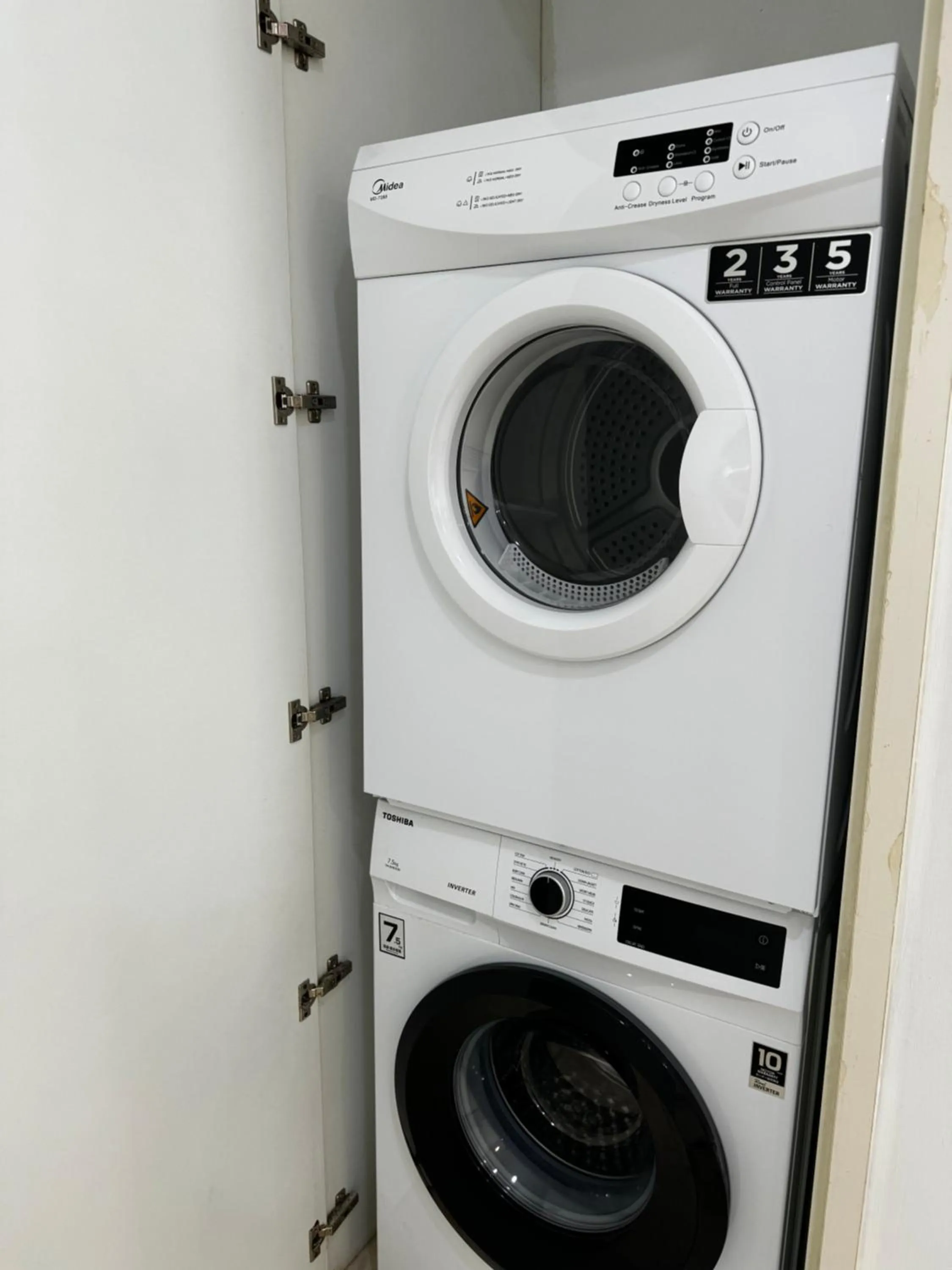 washing machine in Soho Suites KLCC by Alucard's Cat