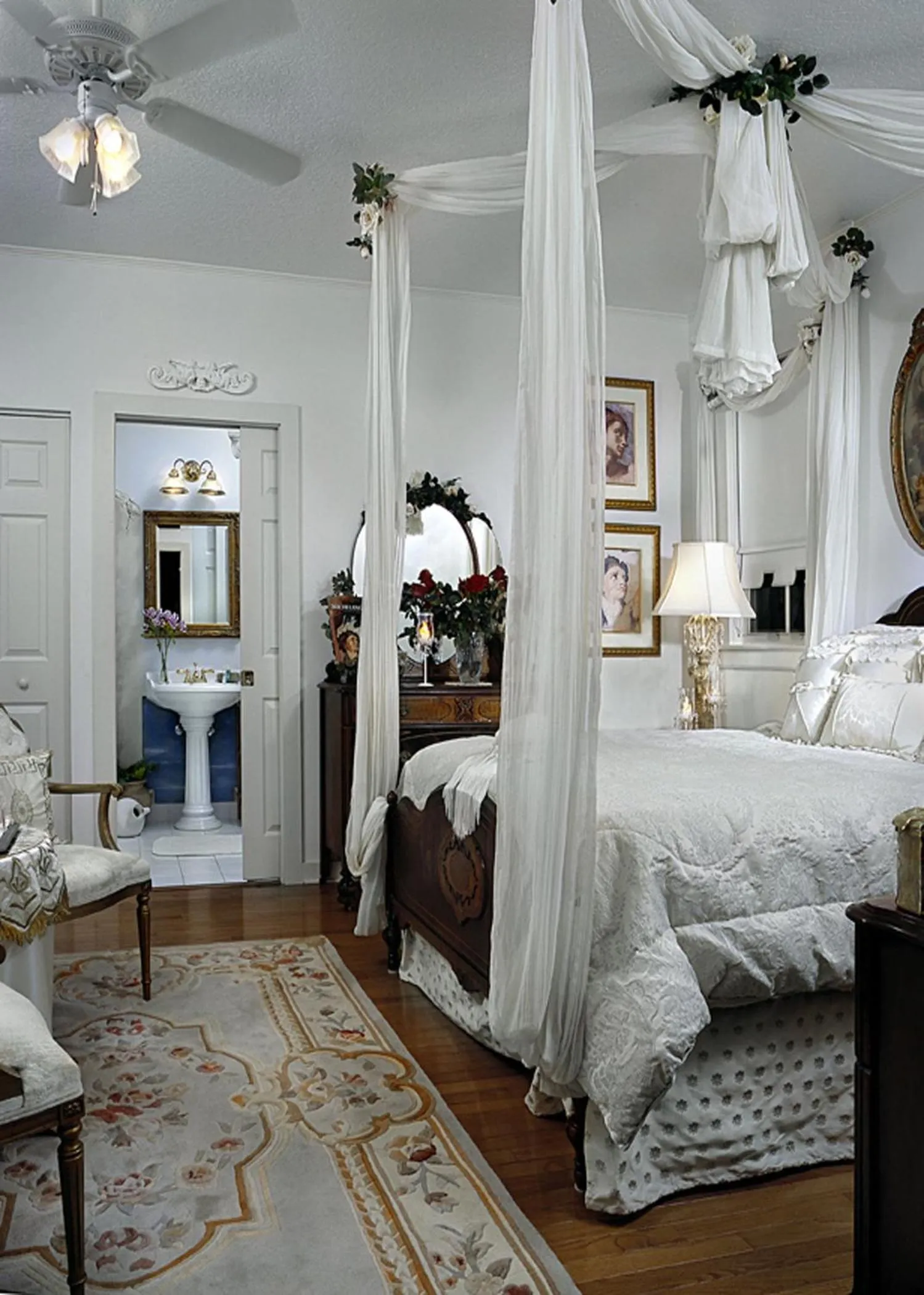 Photo of the whole room, Bed in Sabal Palm House Bed and Breakfast