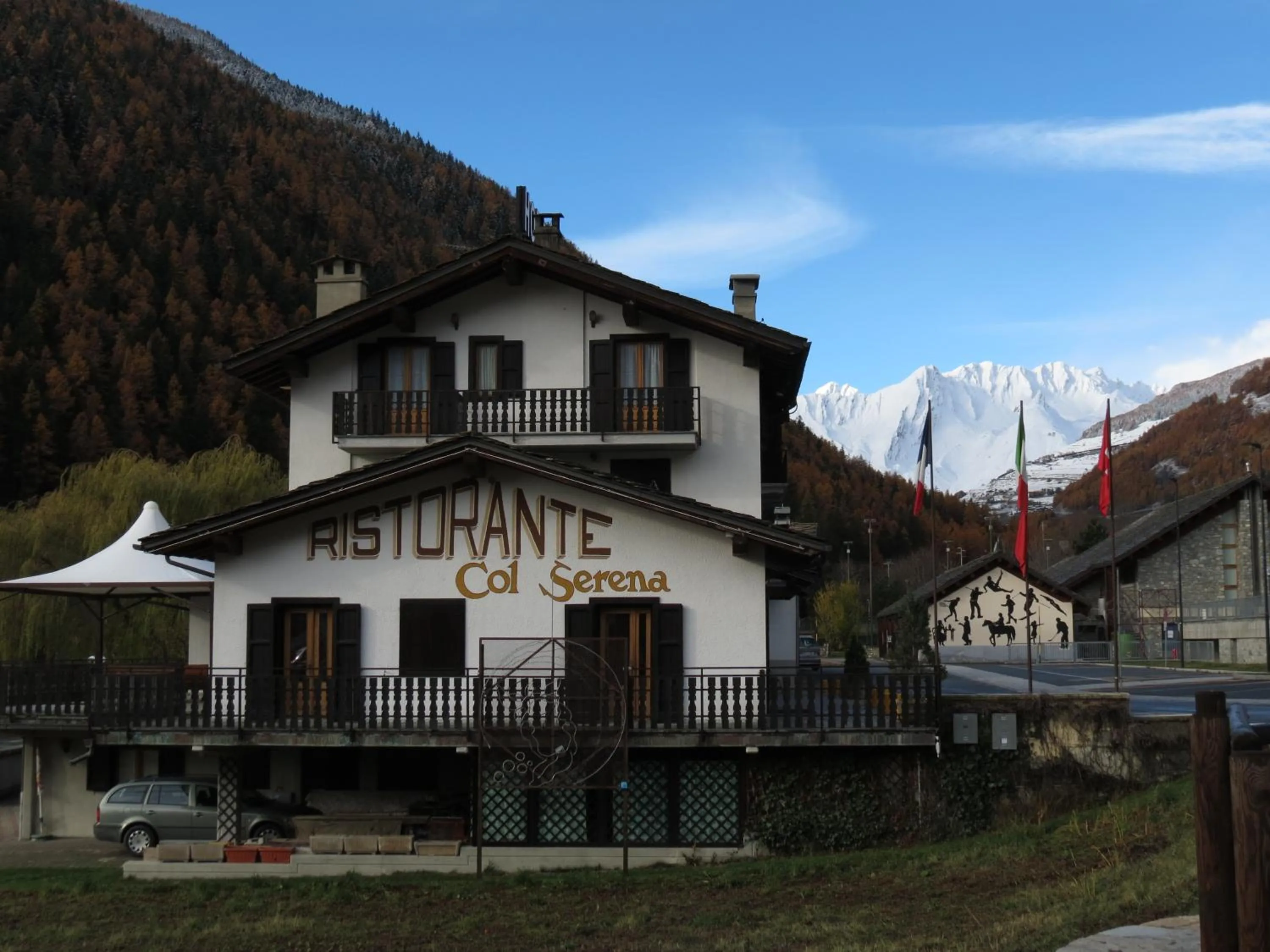 Facade/entrance in Hotel Col Serena