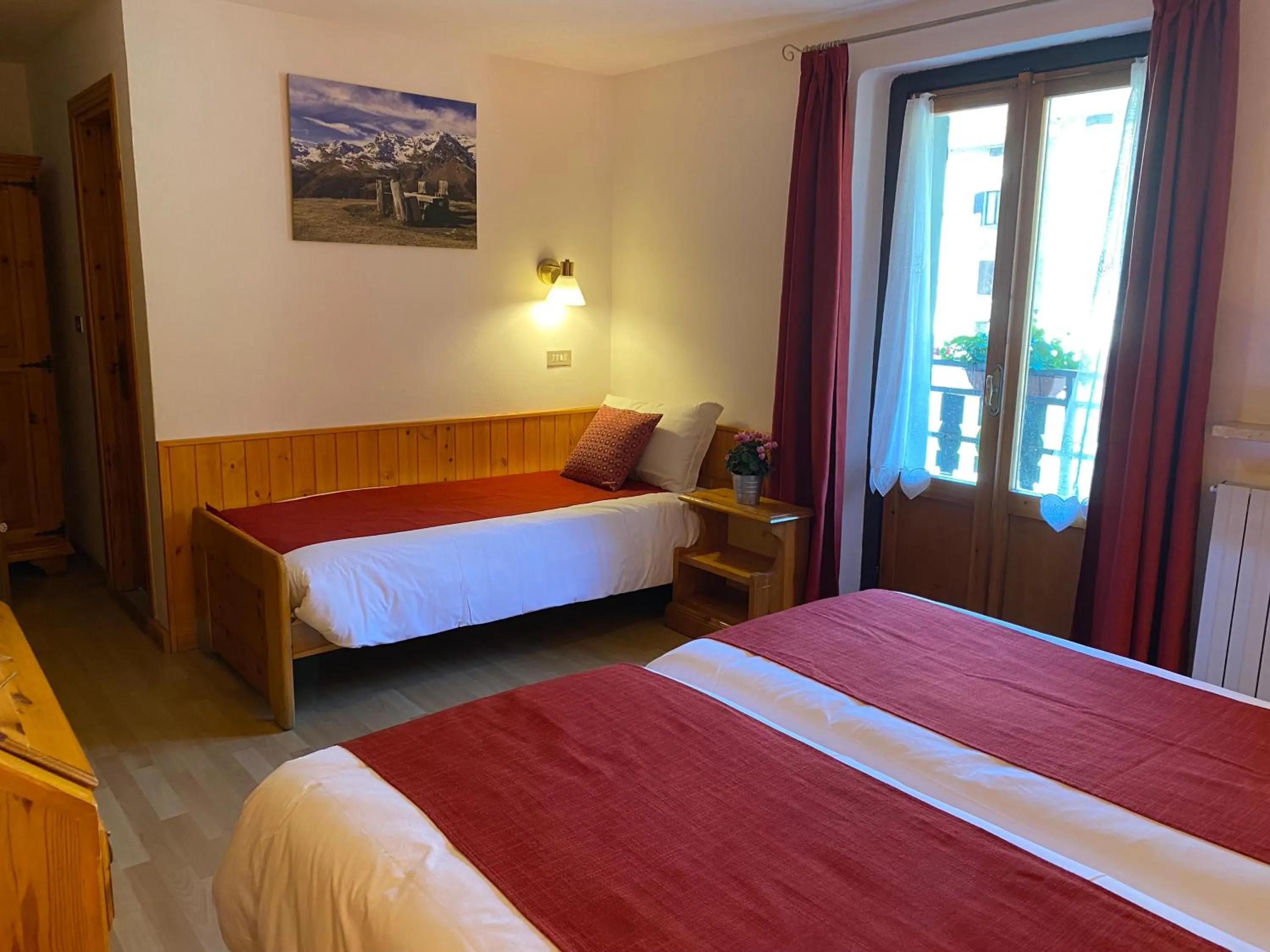 Bed in Hotel Col Serena