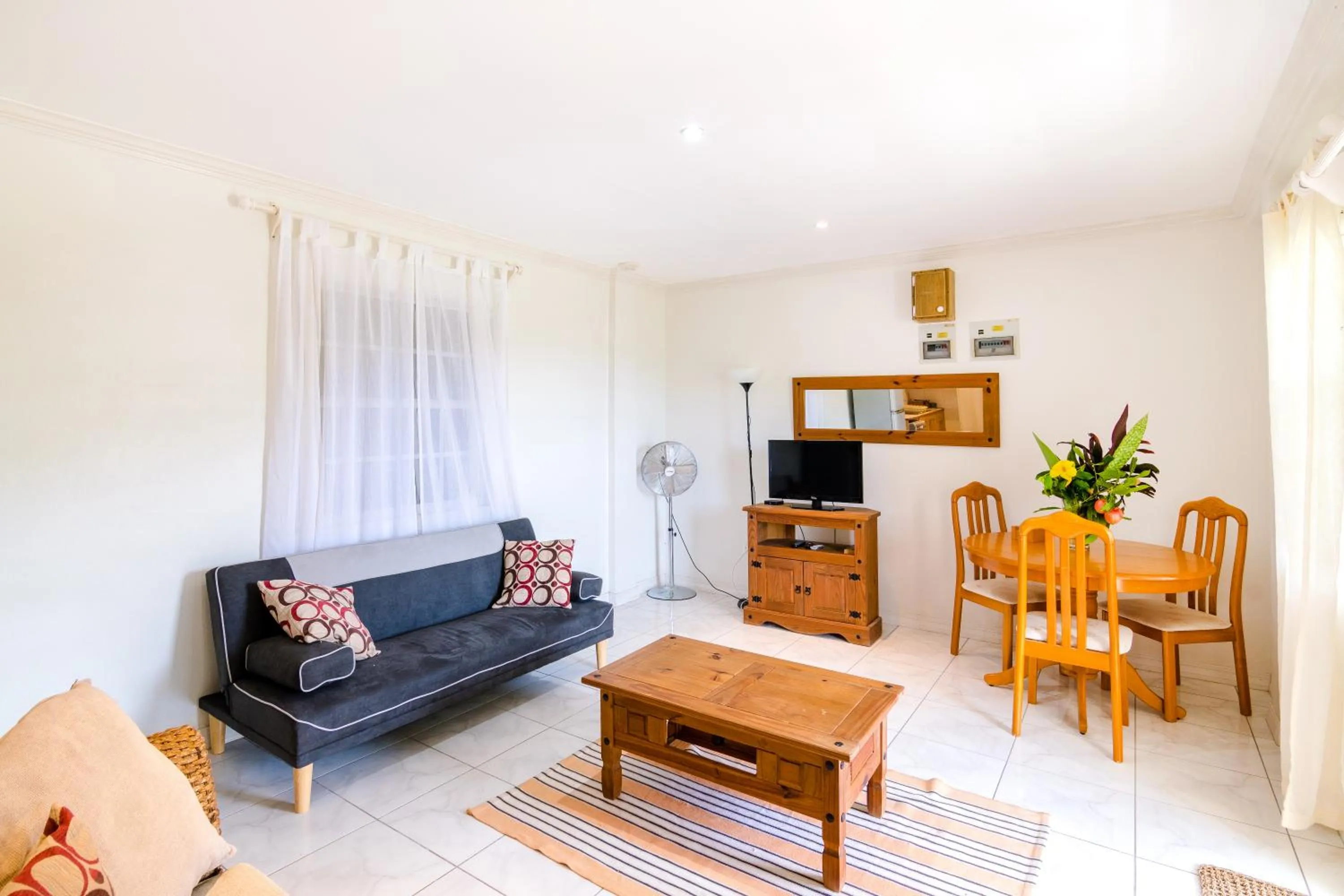Seating area in Woburn Villas