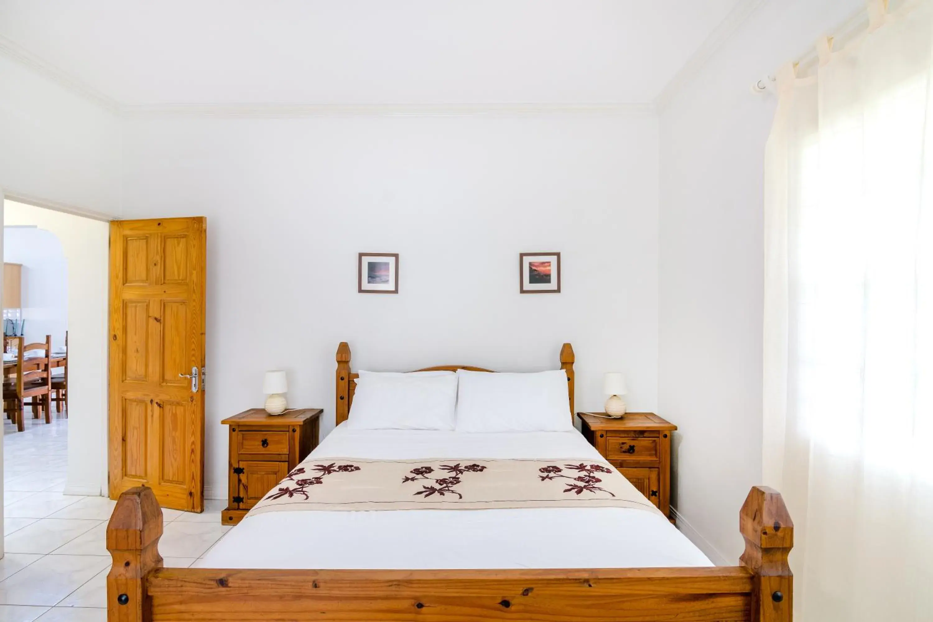 Woburn Villas Woburn Villas