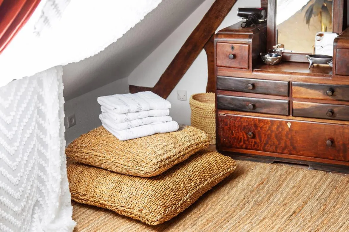 Bed in LA BELLÊME BLEUE