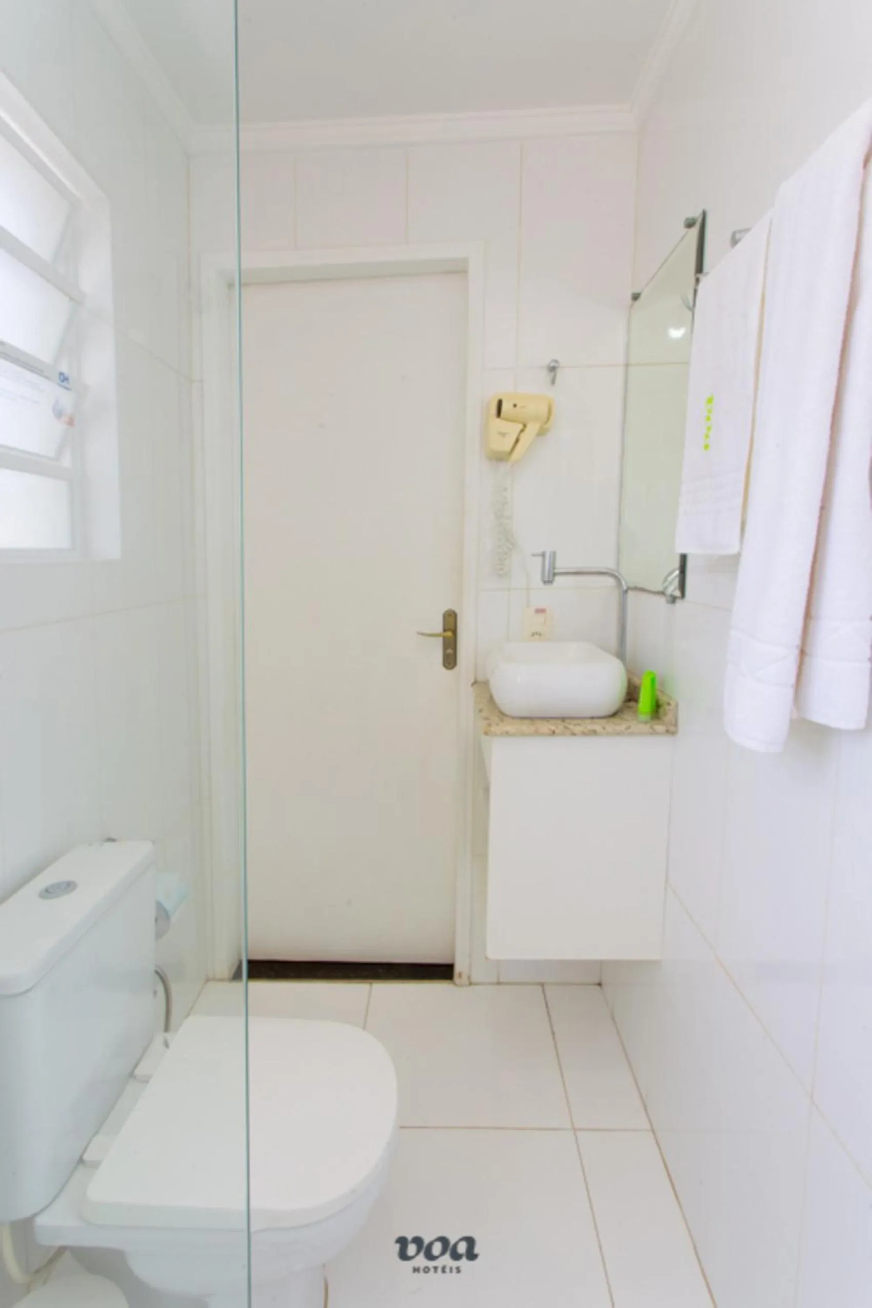 Bathroom in VOA Convenience Hotel