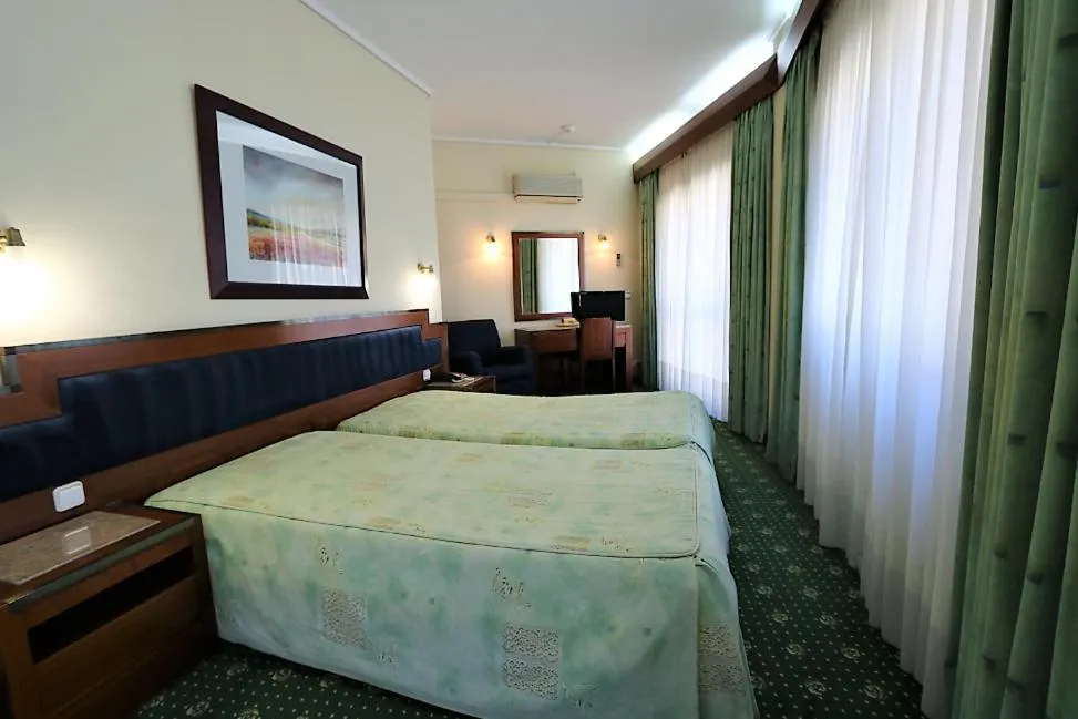 Bed in Hotel Imperial