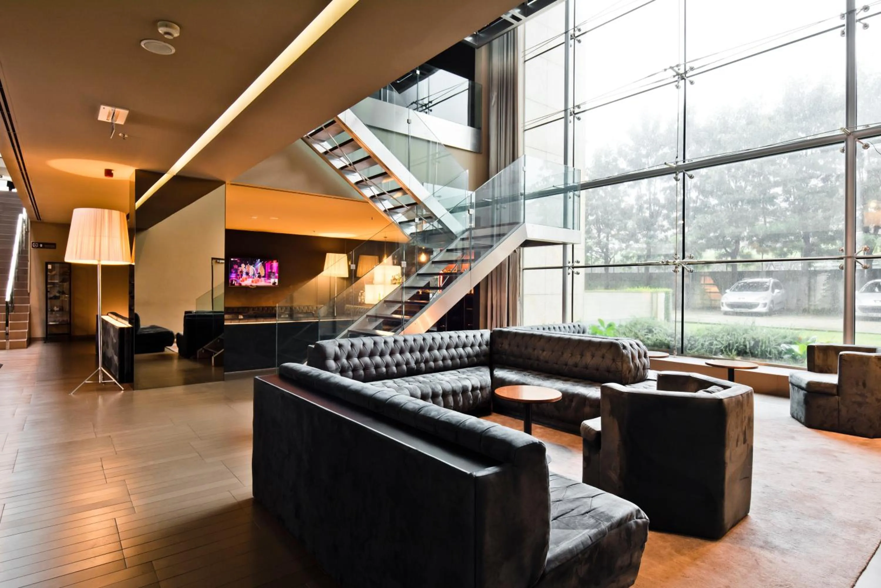 Living room in Golden Tulip São João da Madeira Hotel