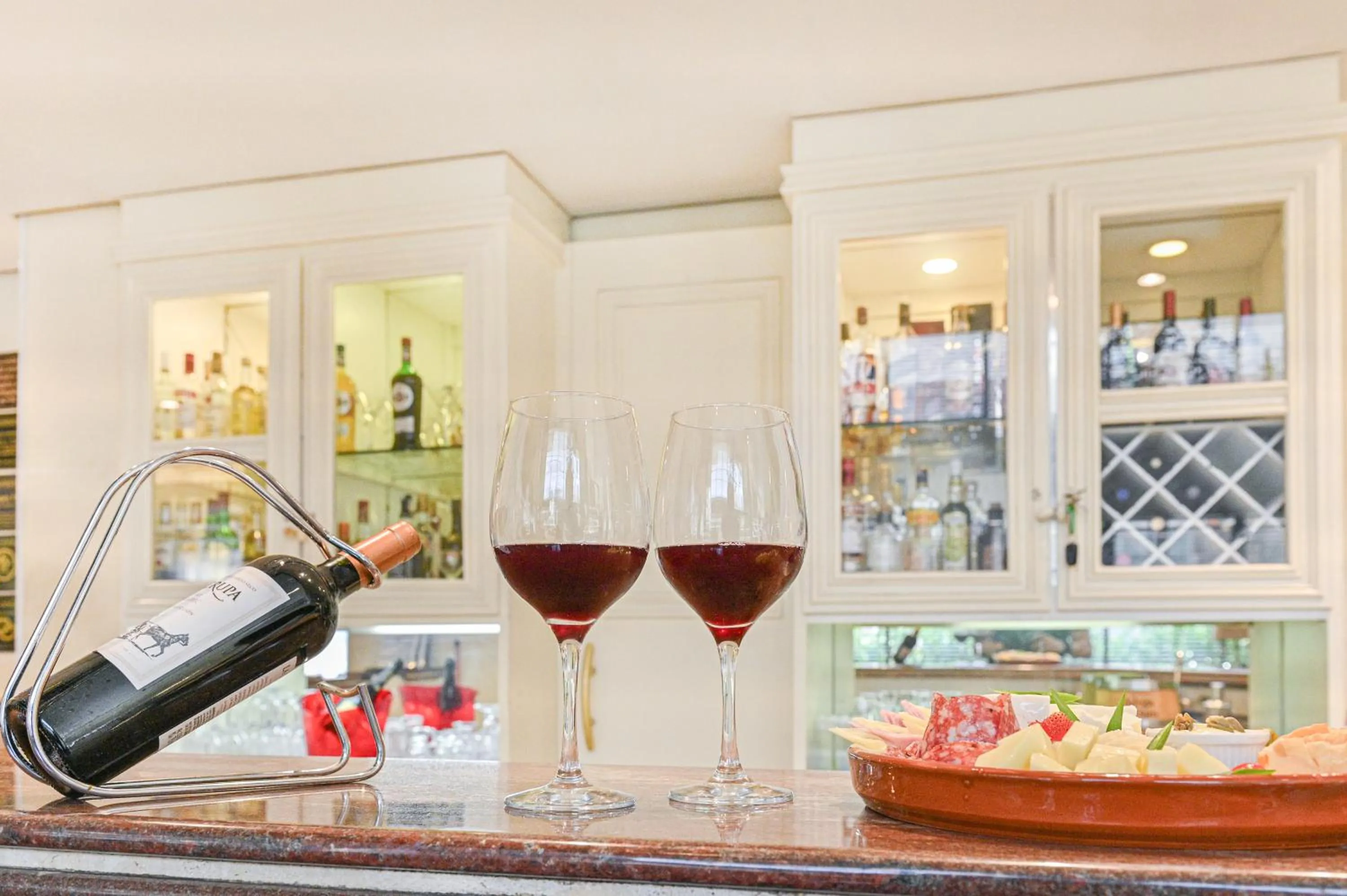 Lounge or bar in Hotel Dan Inn Campinas Cambuí - Um Hotel Clássico em Campinas By Nacional Inn