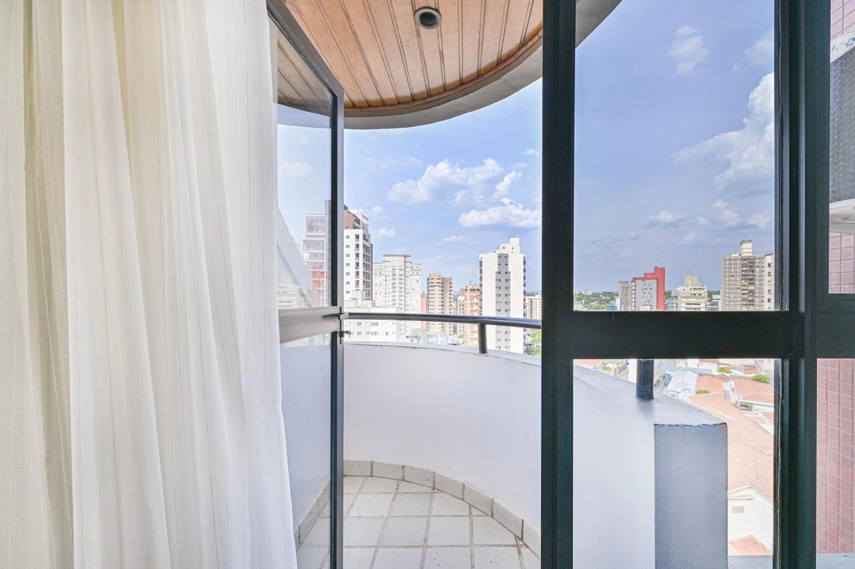 City view in Hotel Dan Inn Campinas Cambuí - Um Hotel Clássico em Campinas By Nacional Inn