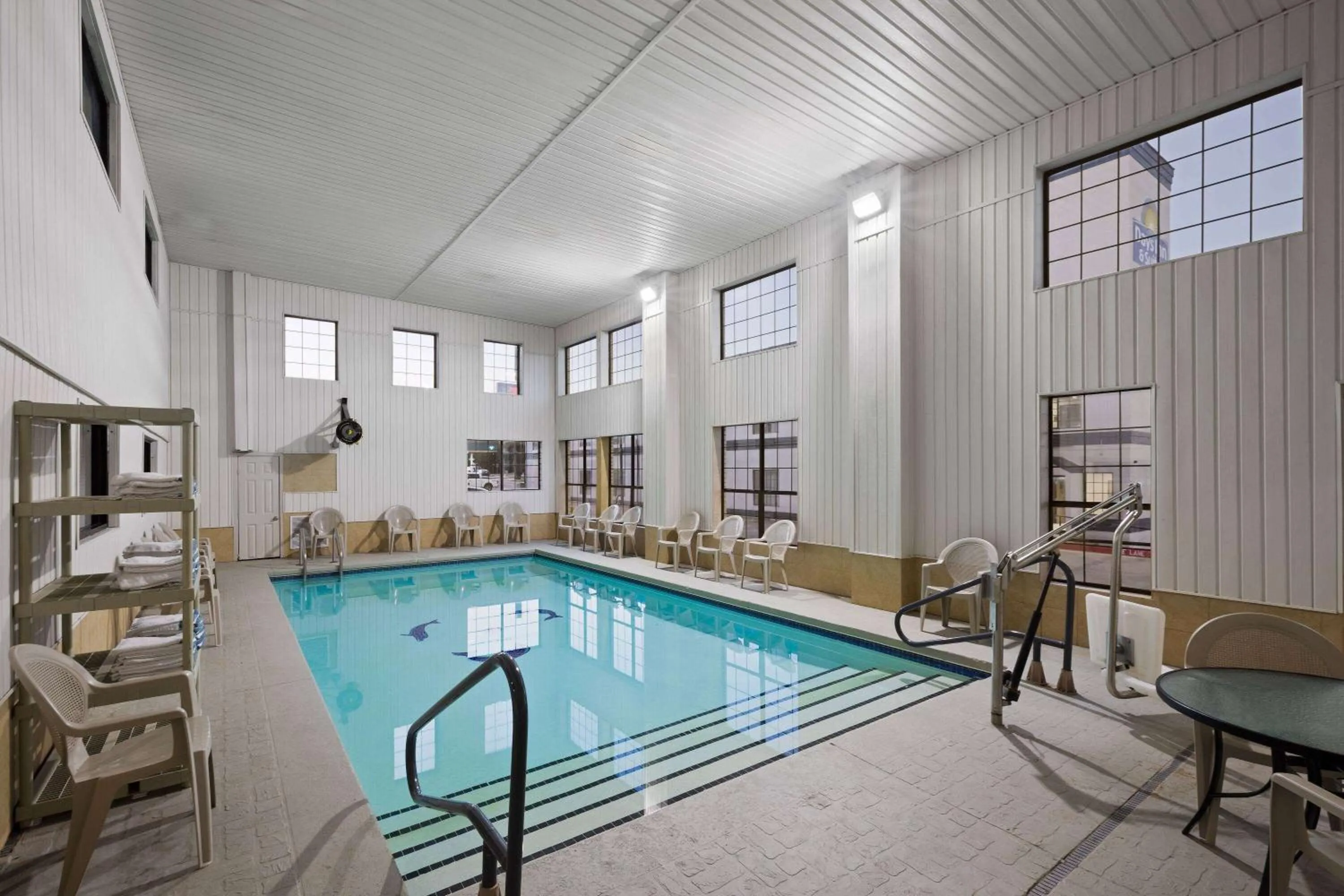 Swimming pool in Days Inn by Wyndham Oklahoma City
