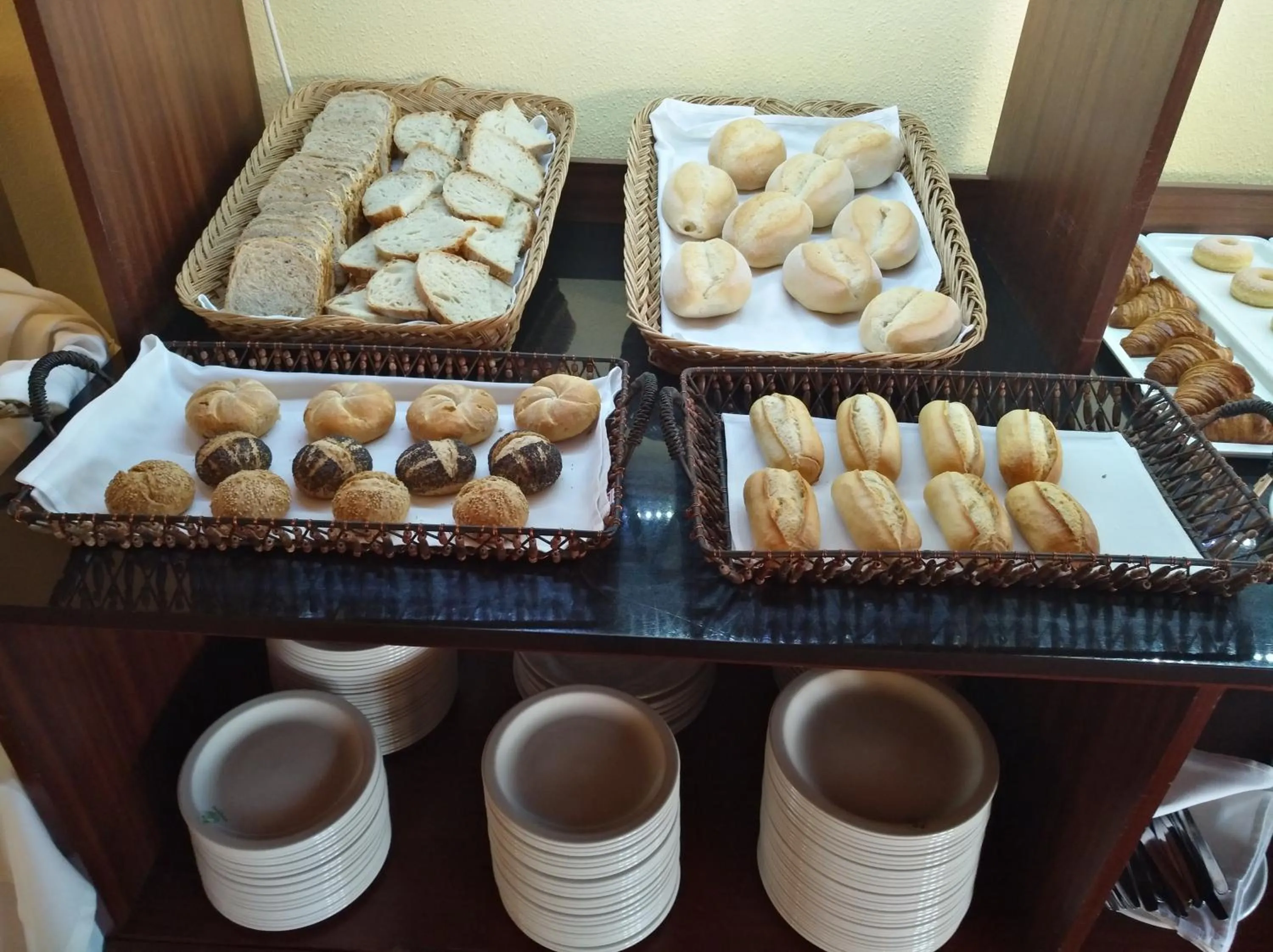 Breakfast in Praia da Lota Beachfront Resort - Hotel & Apartments