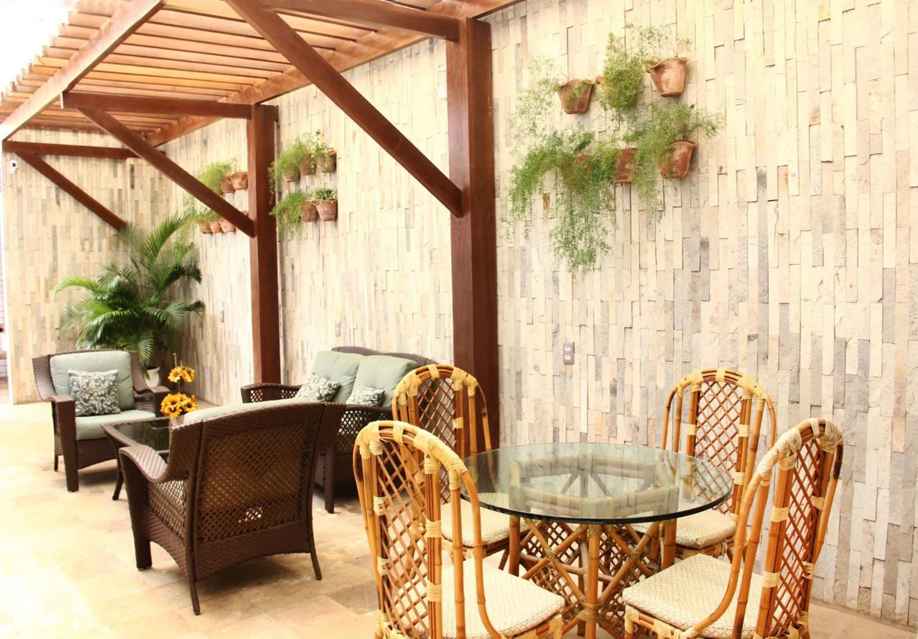 Patio in San Phillip Flat Hotel