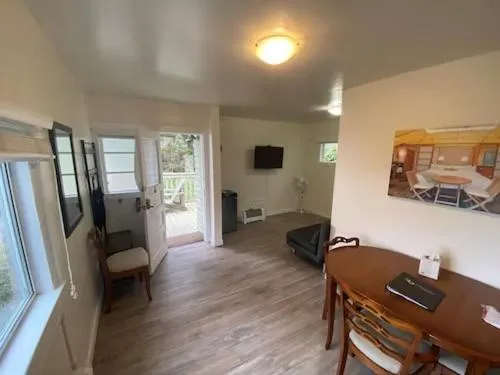 Living room in Rockwater Secret Cove Resort