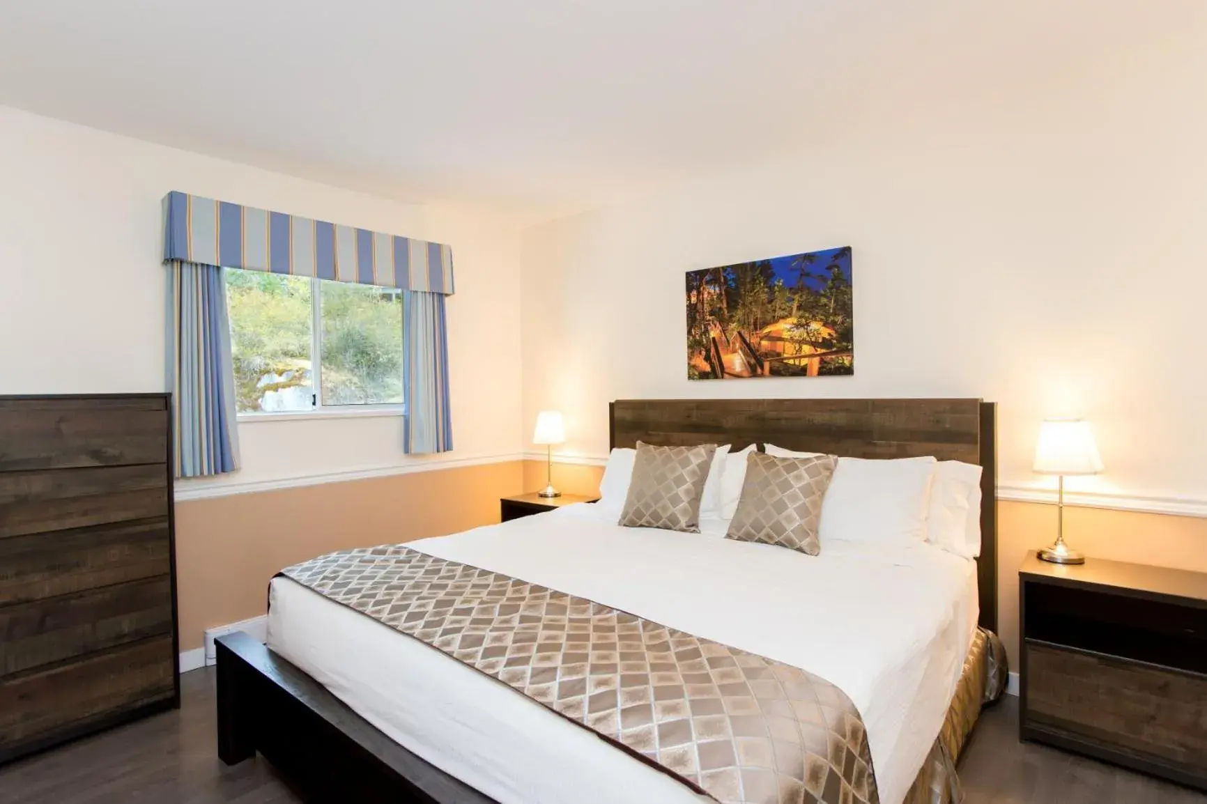 Two Bedroom Family Suite in Rockwater Secret Cove Resort Two Bedroom Family Suite in Rockwater Secret Cove Resort