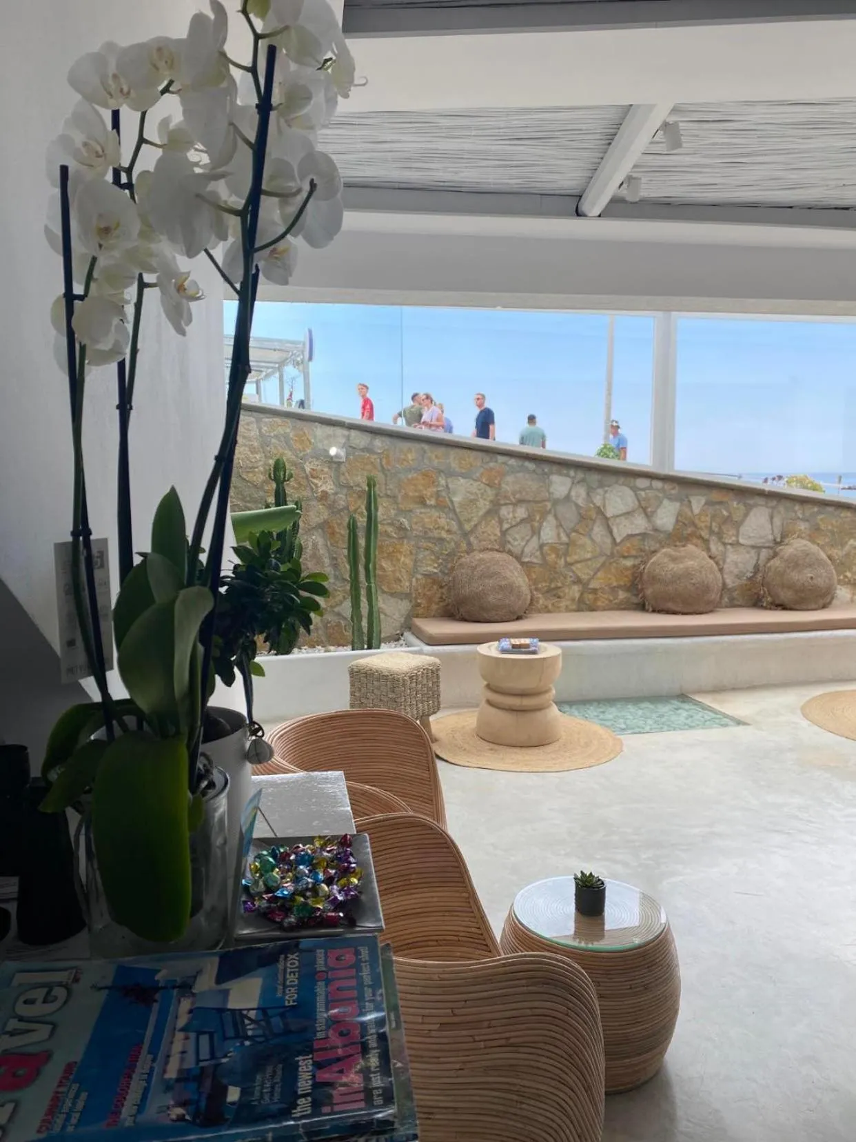 Restaurant/places to eat in Geo & Art Boutique Hotel Himara