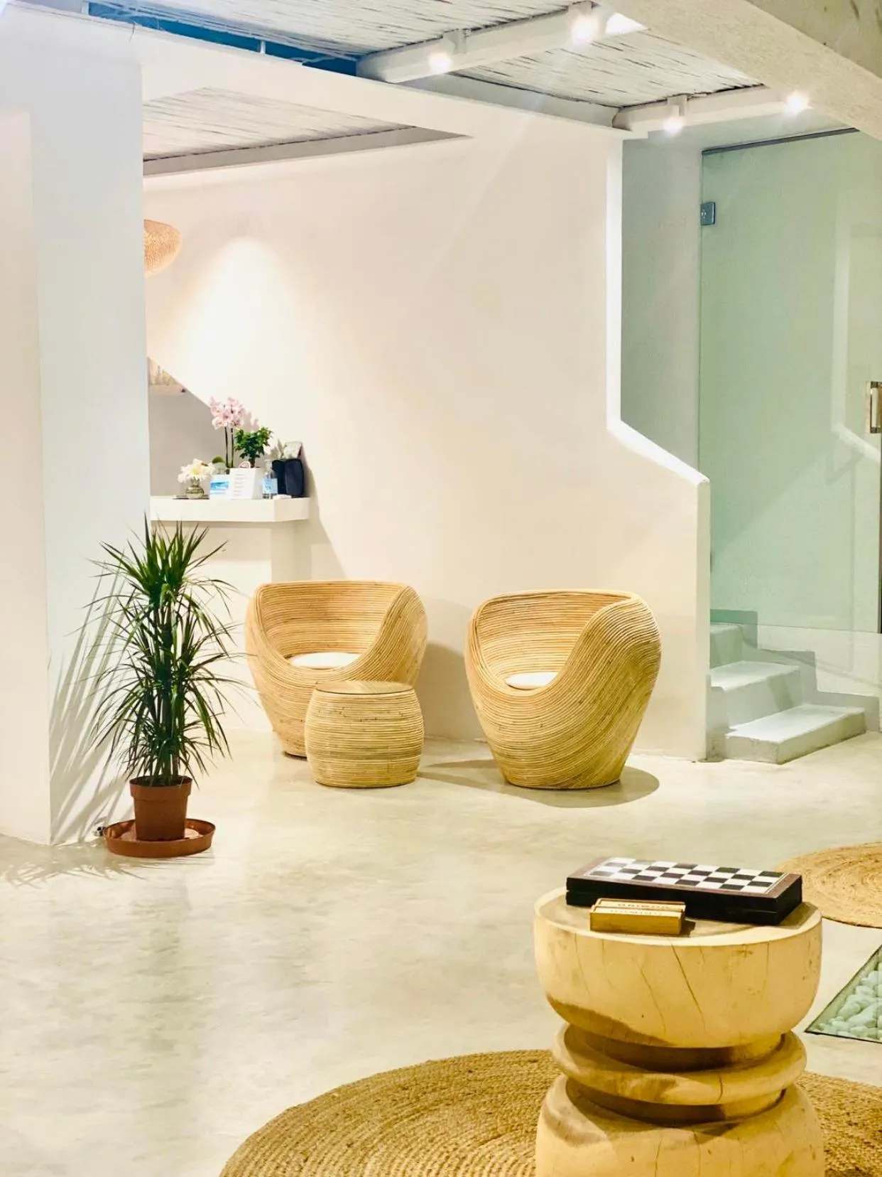 Restaurant/places to eat in Geo & Art Boutique Hotel Himara