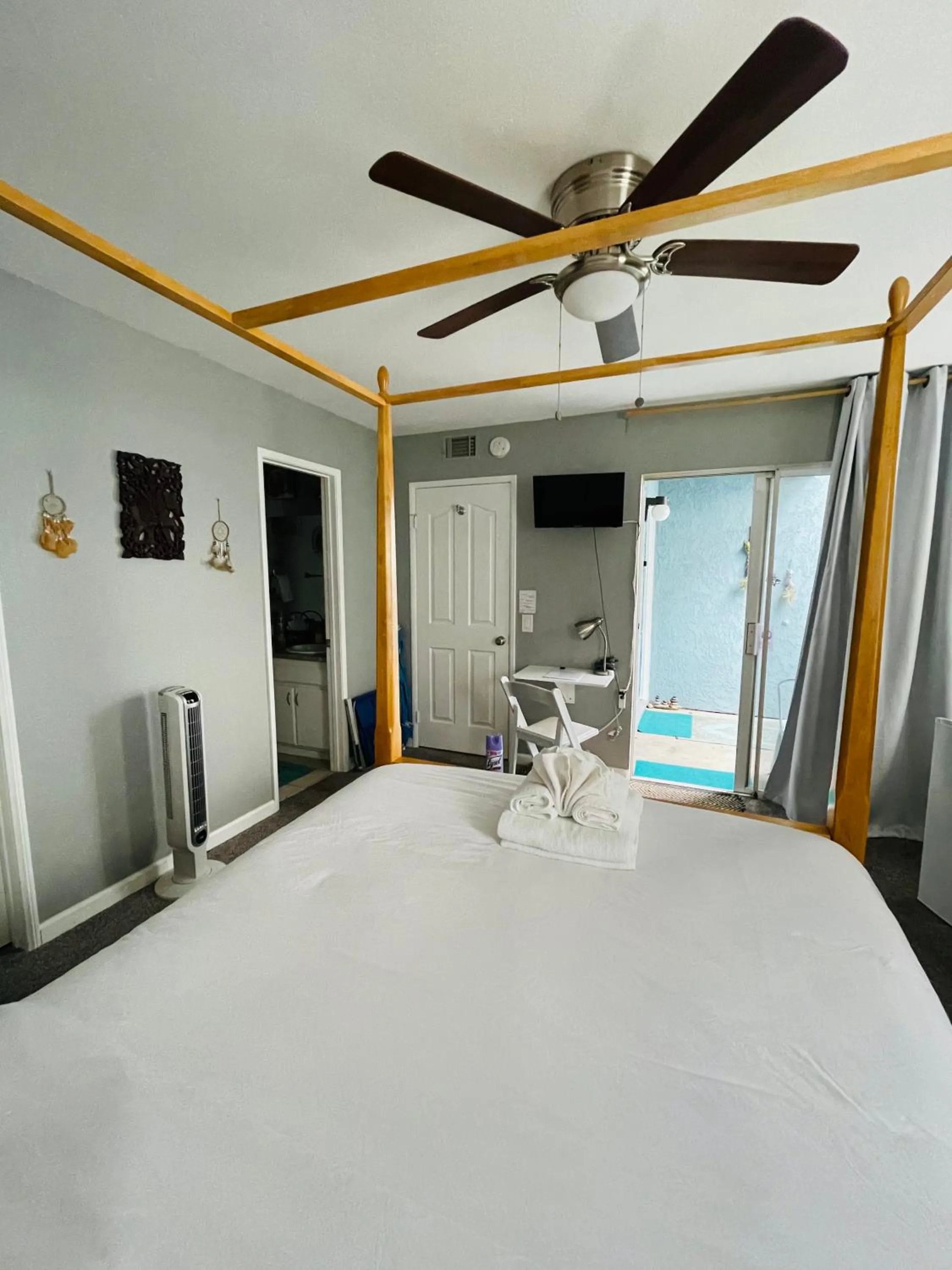 Bedroom, Bed in Boho Chic Beach Suite