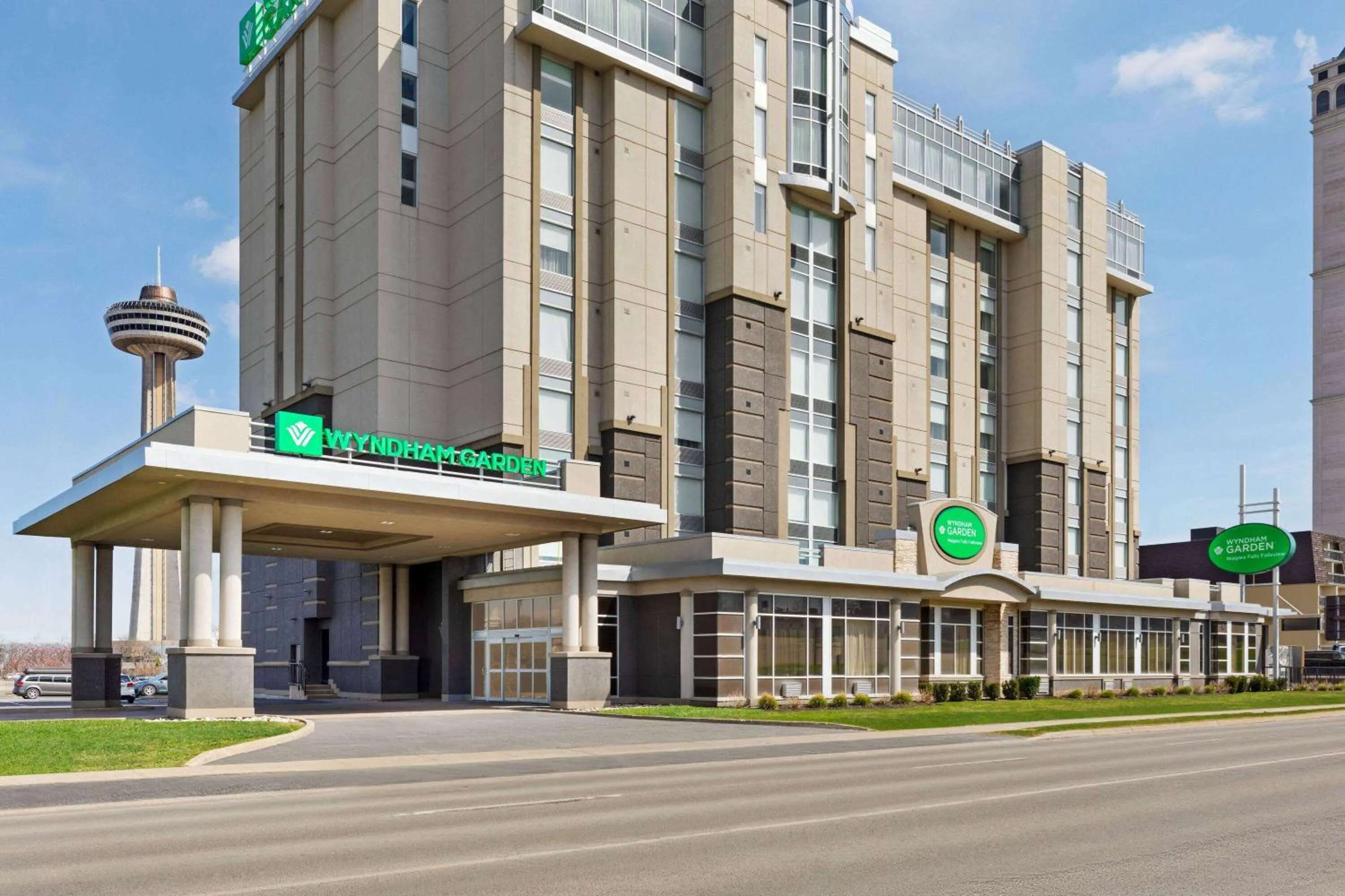 Property building in Wyndham Garden Niagara Falls Fallsview