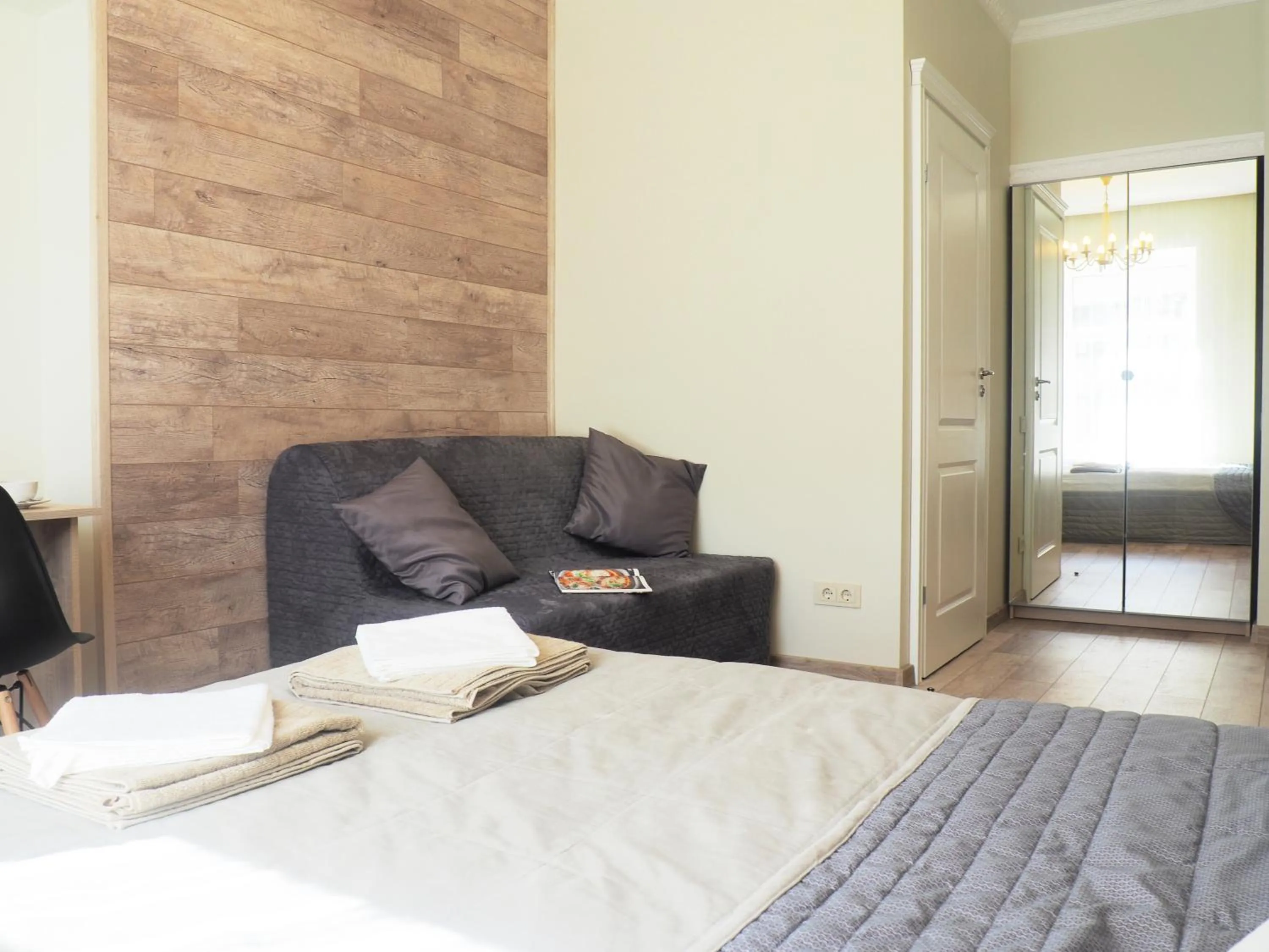 Bed in Emi apartment