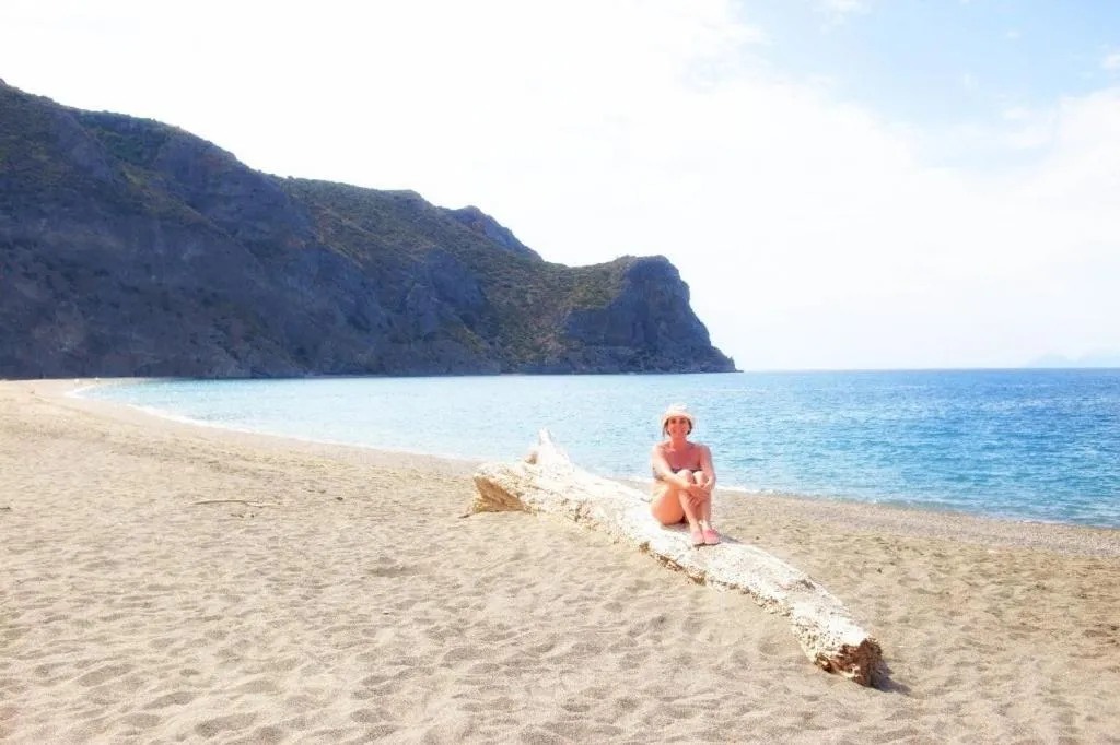 People in B&B Tonnarella Beach