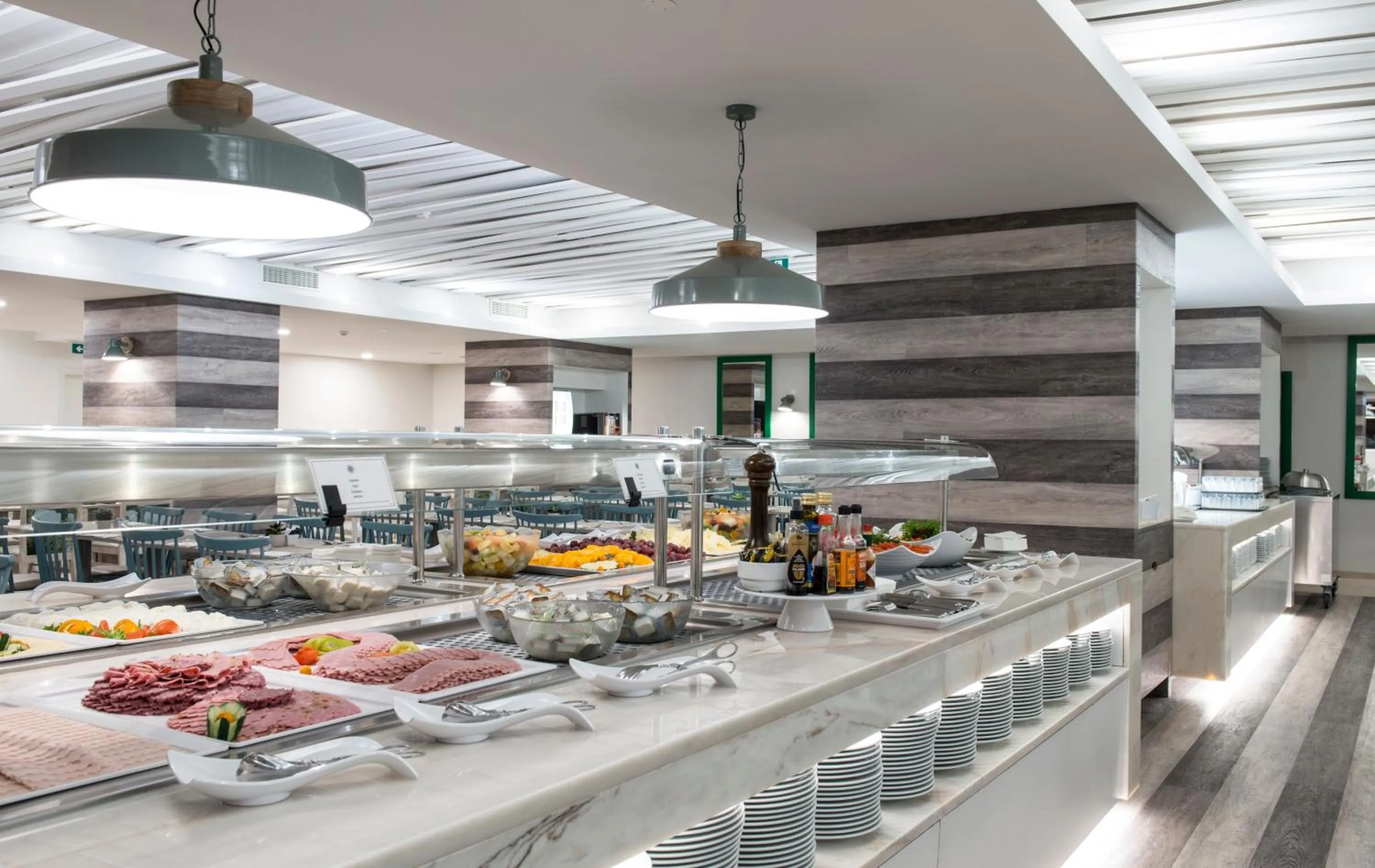 Breakfast in Hotel Alto Lido