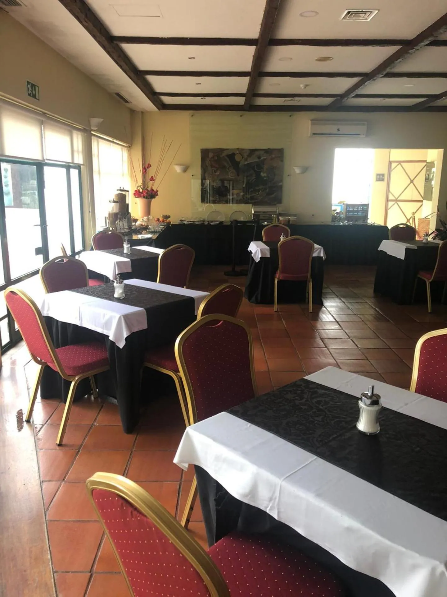 Restaurant/places to eat in Hotel Castelo de Vide